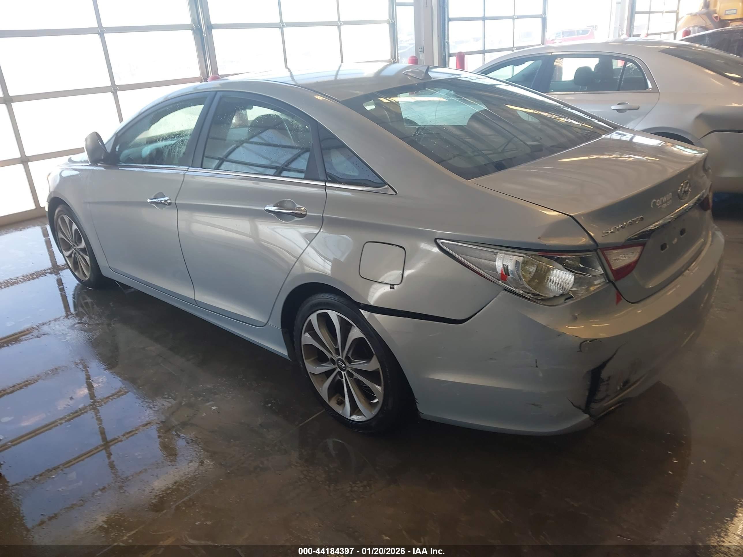 HYUNDAI SONATA image 3