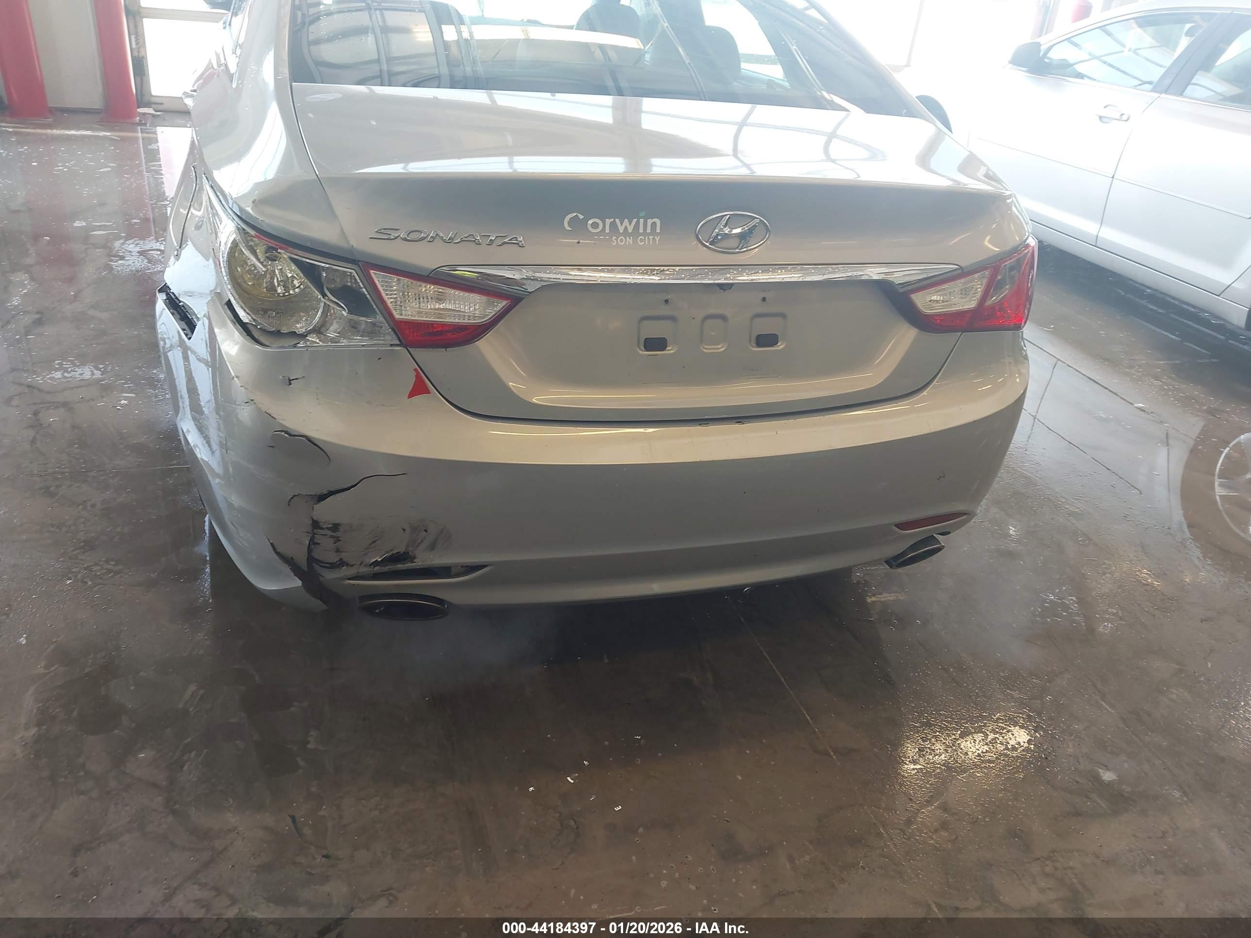 HYUNDAI SONATA image 6