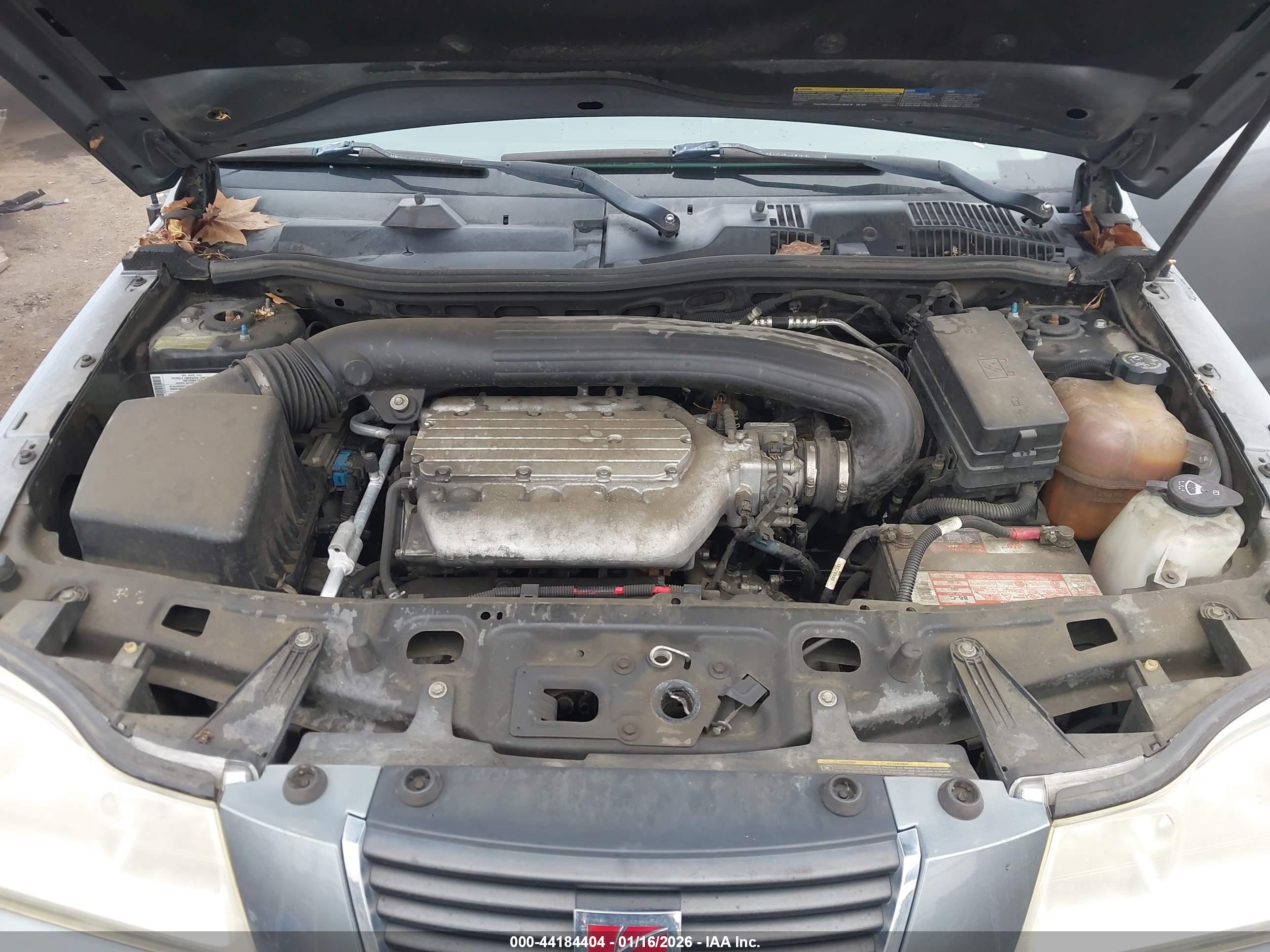 SATURN VUE image 10
