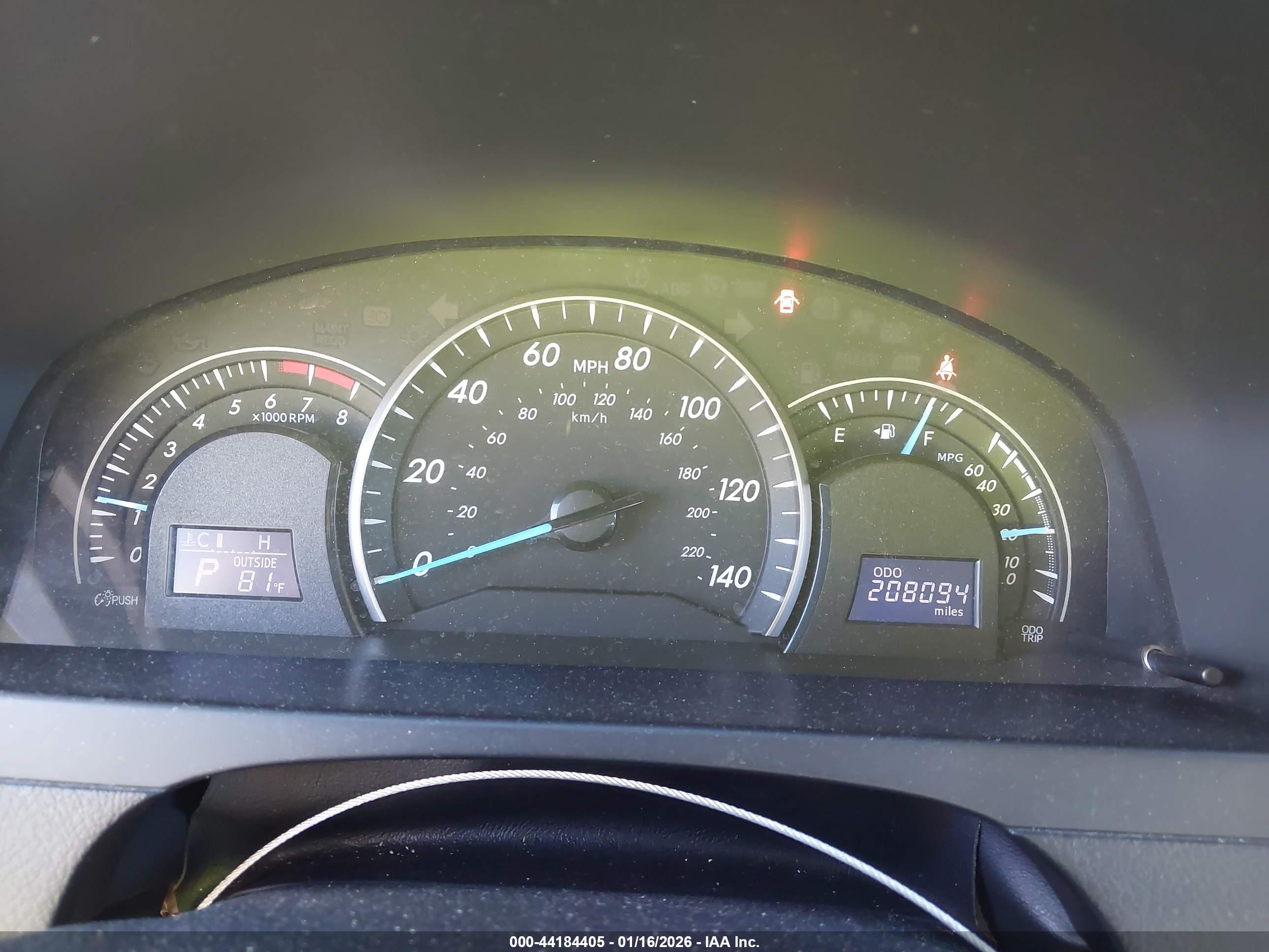 TOYOTA CAMRY image 7