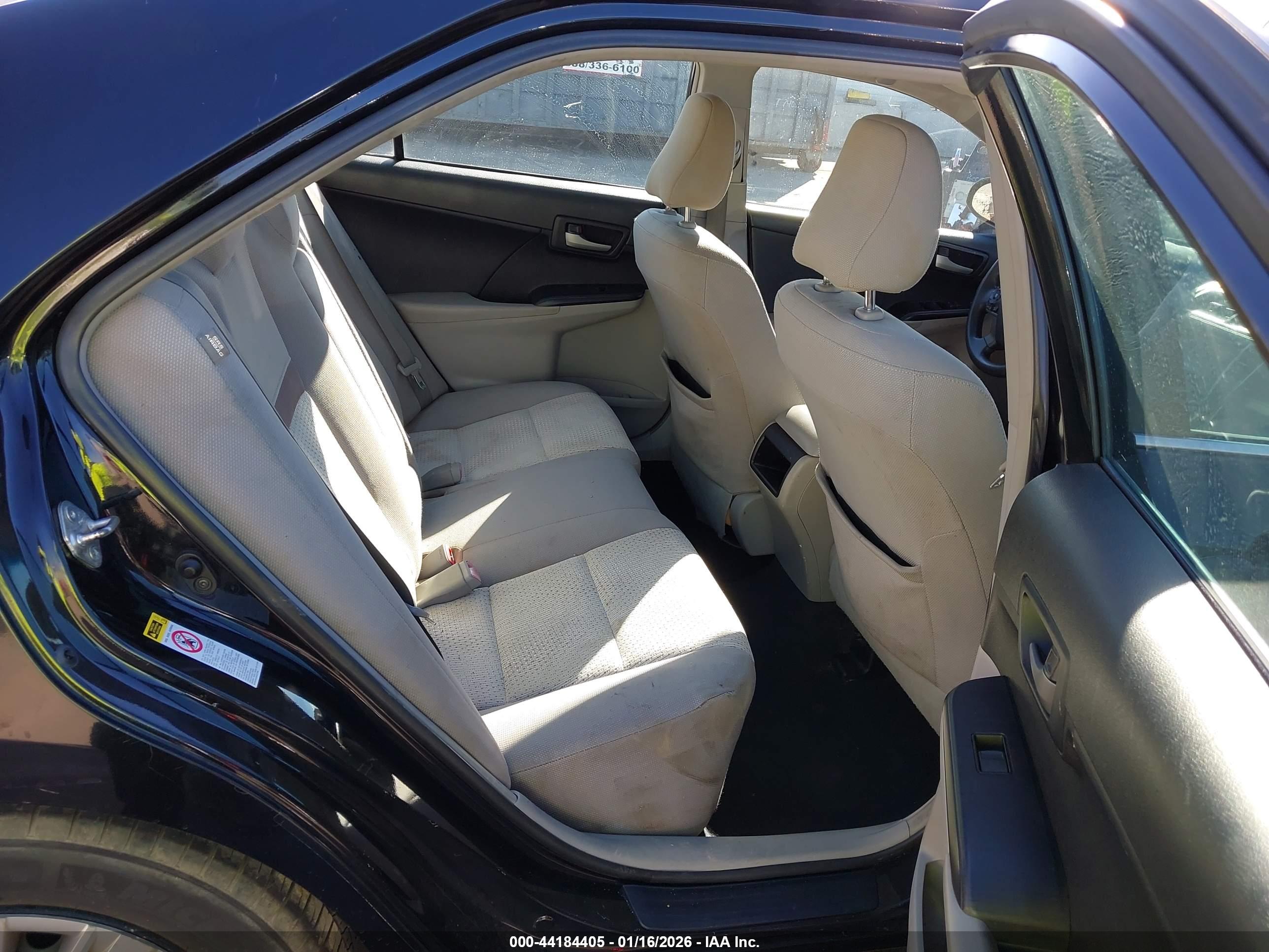 TOYOTA CAMRY image 8