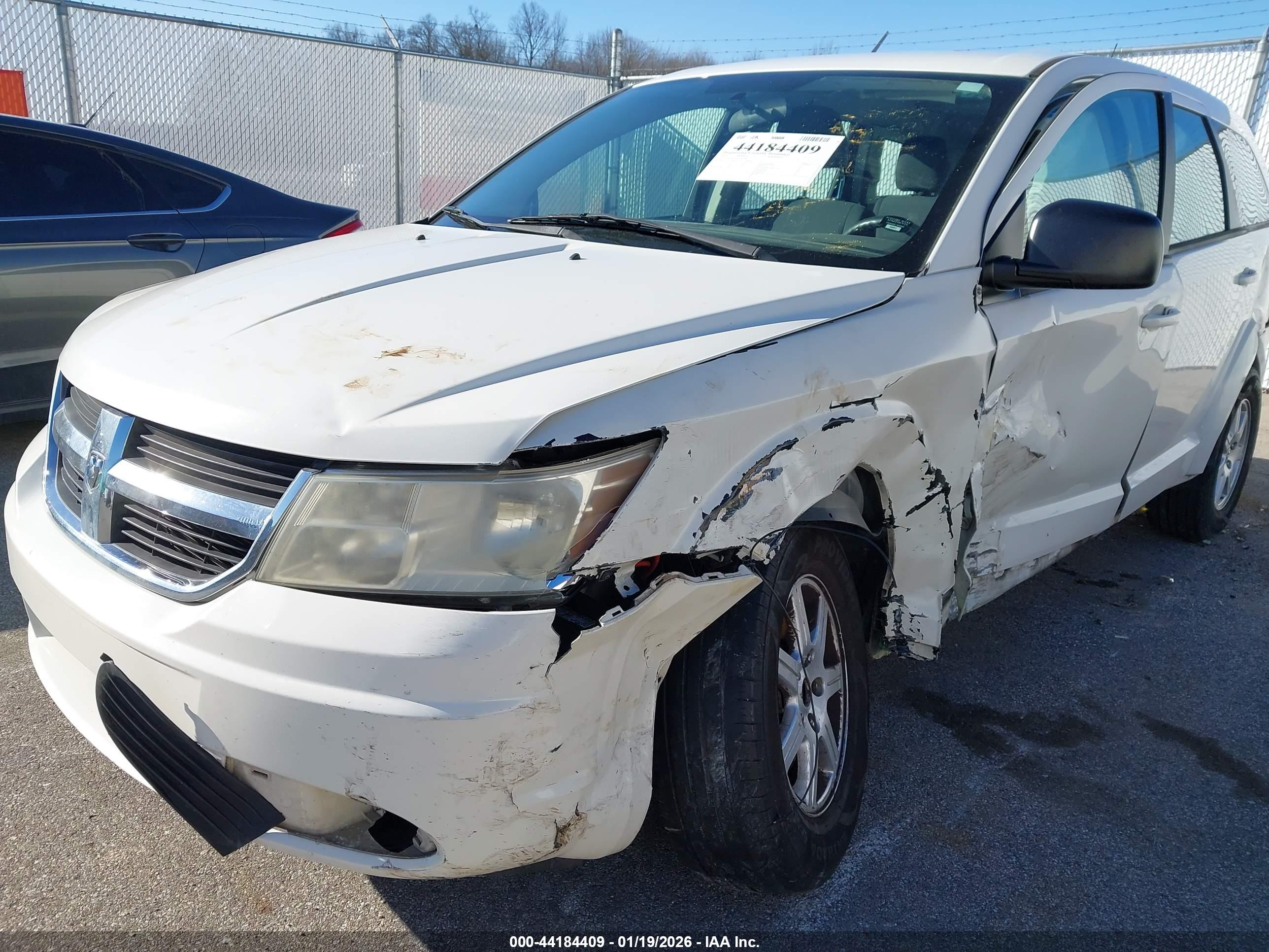 DODGE JOURNEY image 6