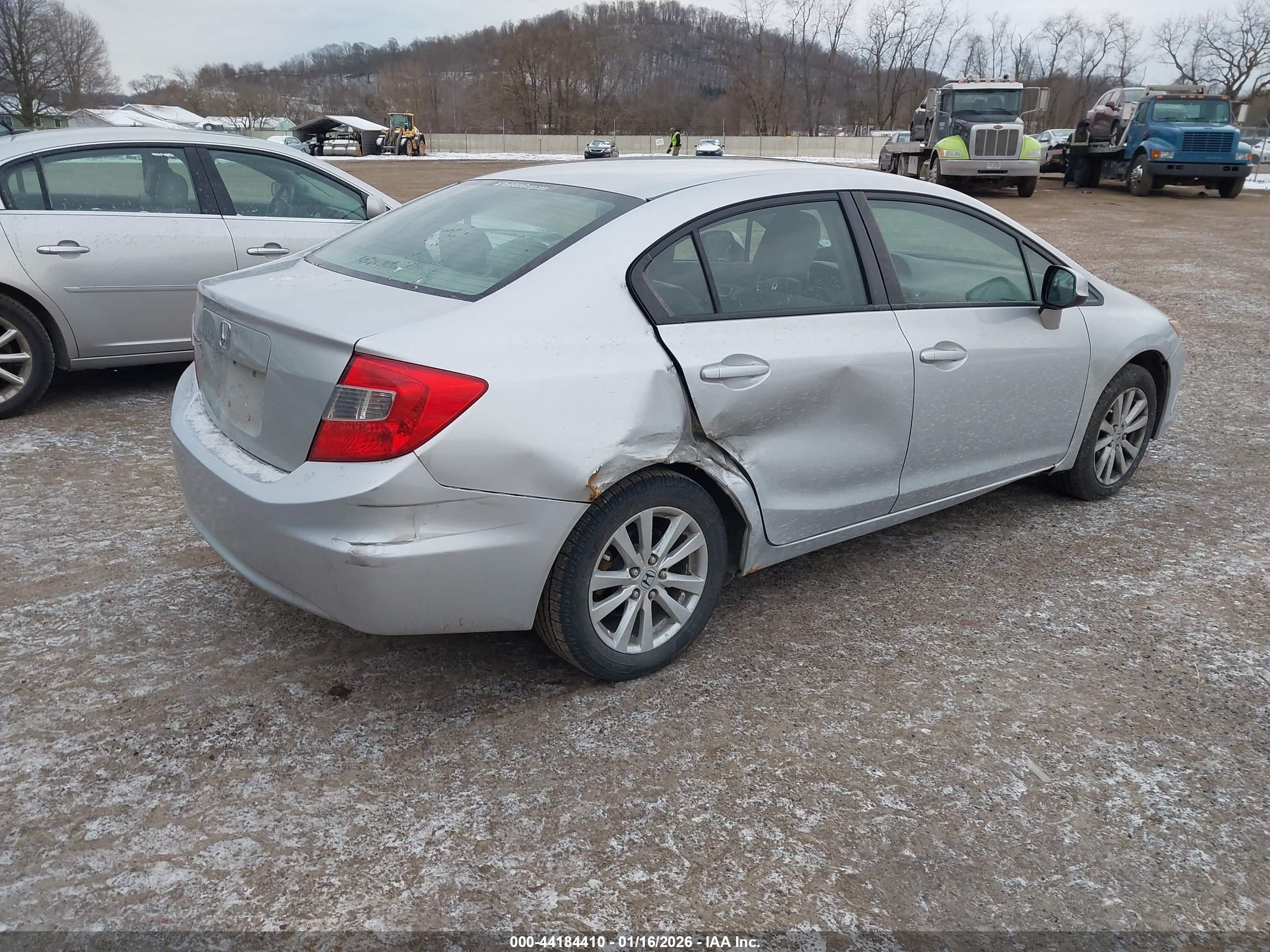 HONDA CIVIC image 4