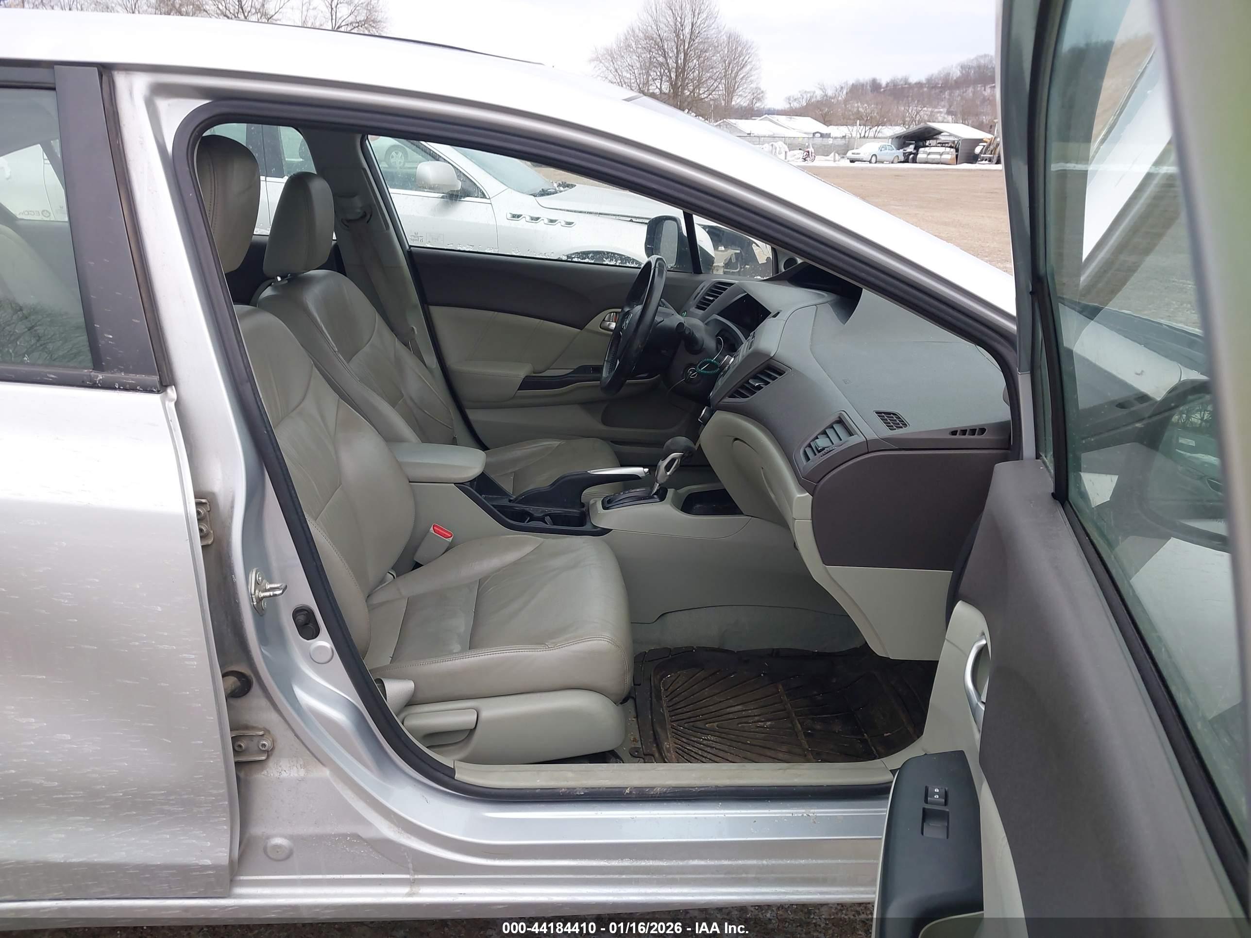 HONDA CIVIC image 5