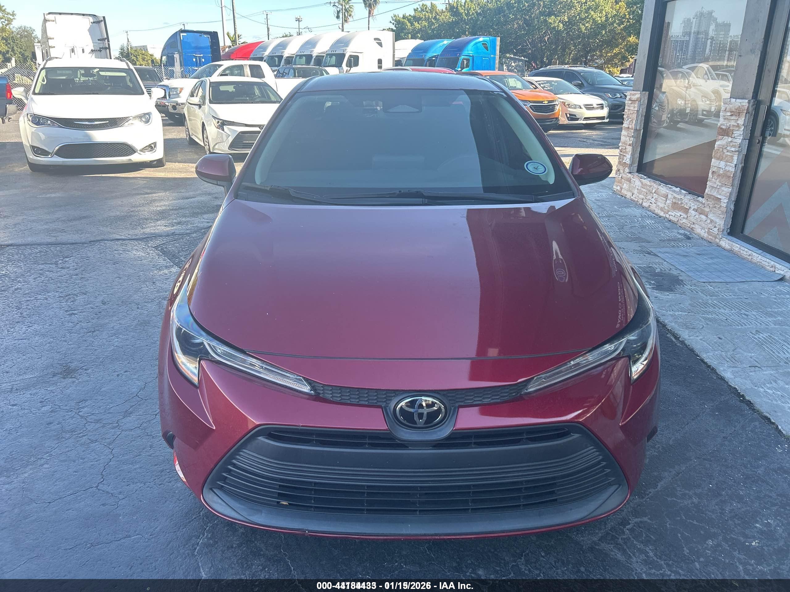 TOYOTA COROLLA image 6