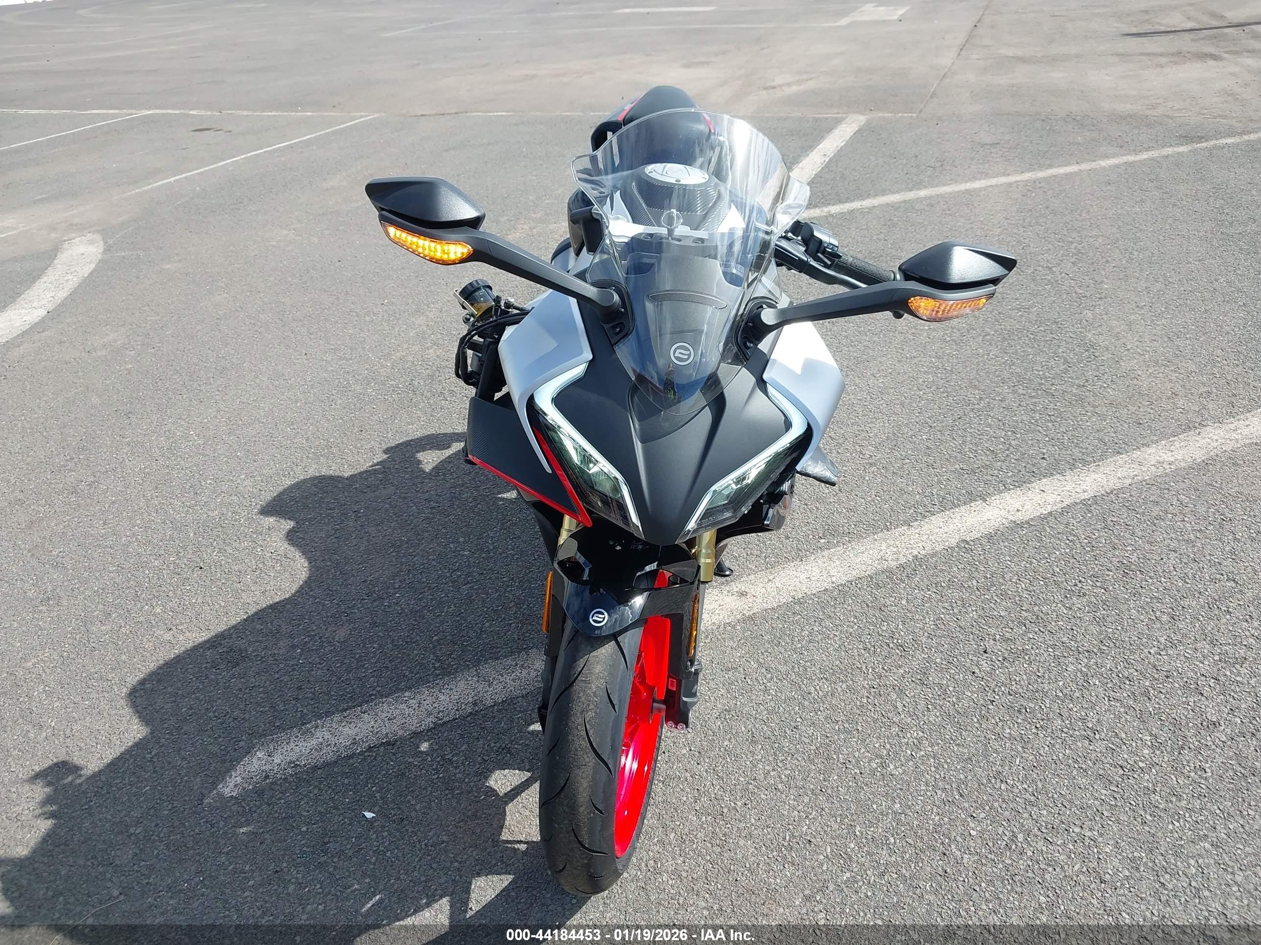 CF MOTO image 5