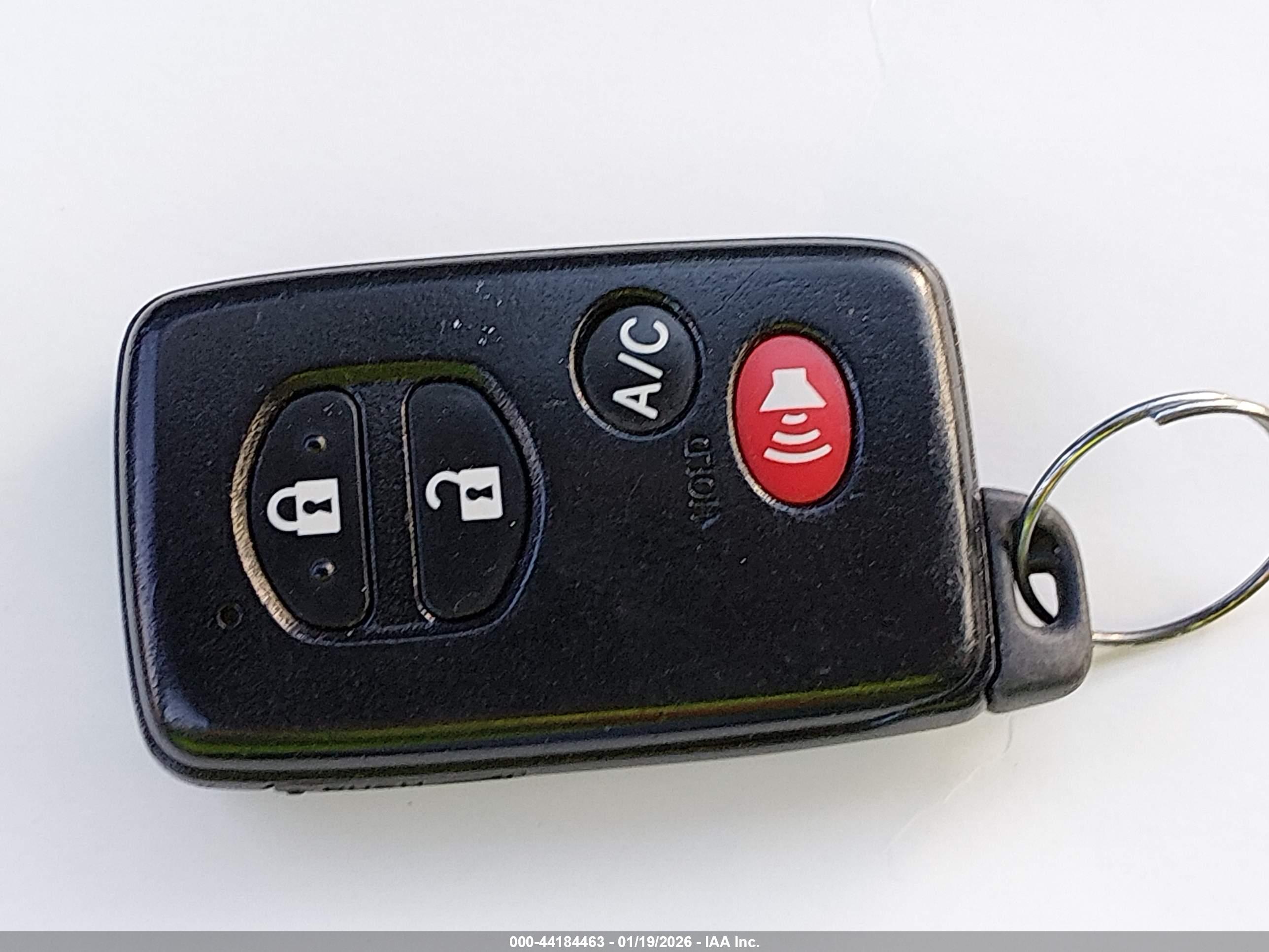 TOYOTA PRIUS image 11