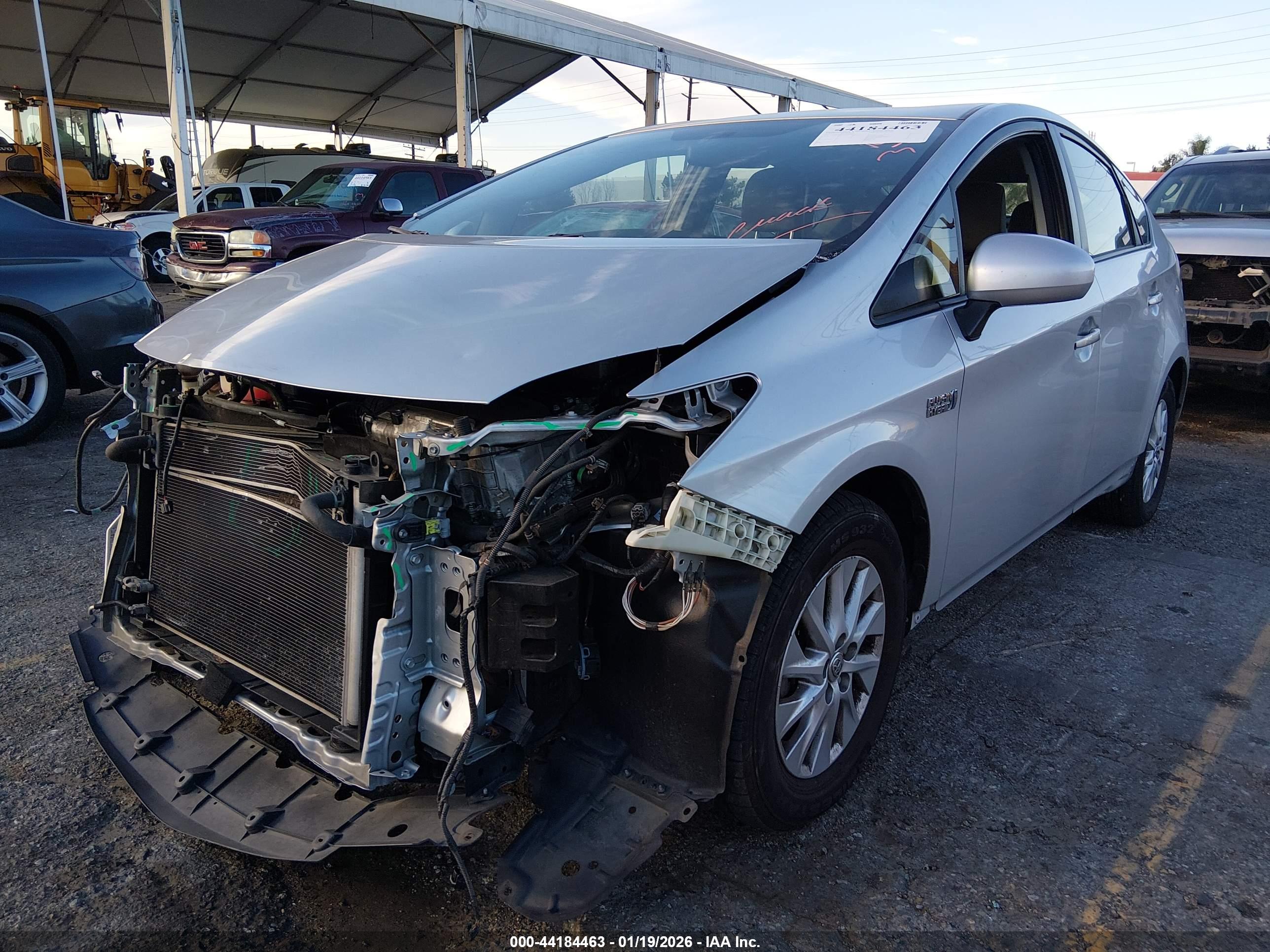 TOYOTA PRIUS image 6