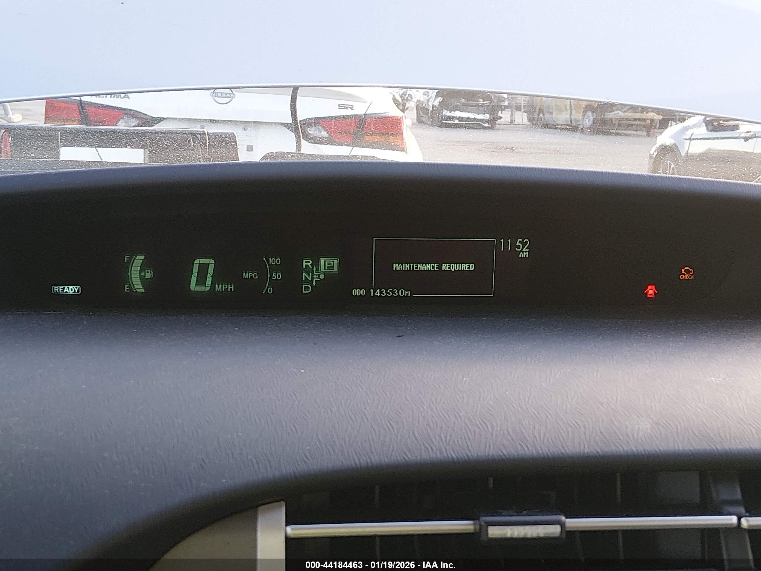TOYOTA PRIUS image 7