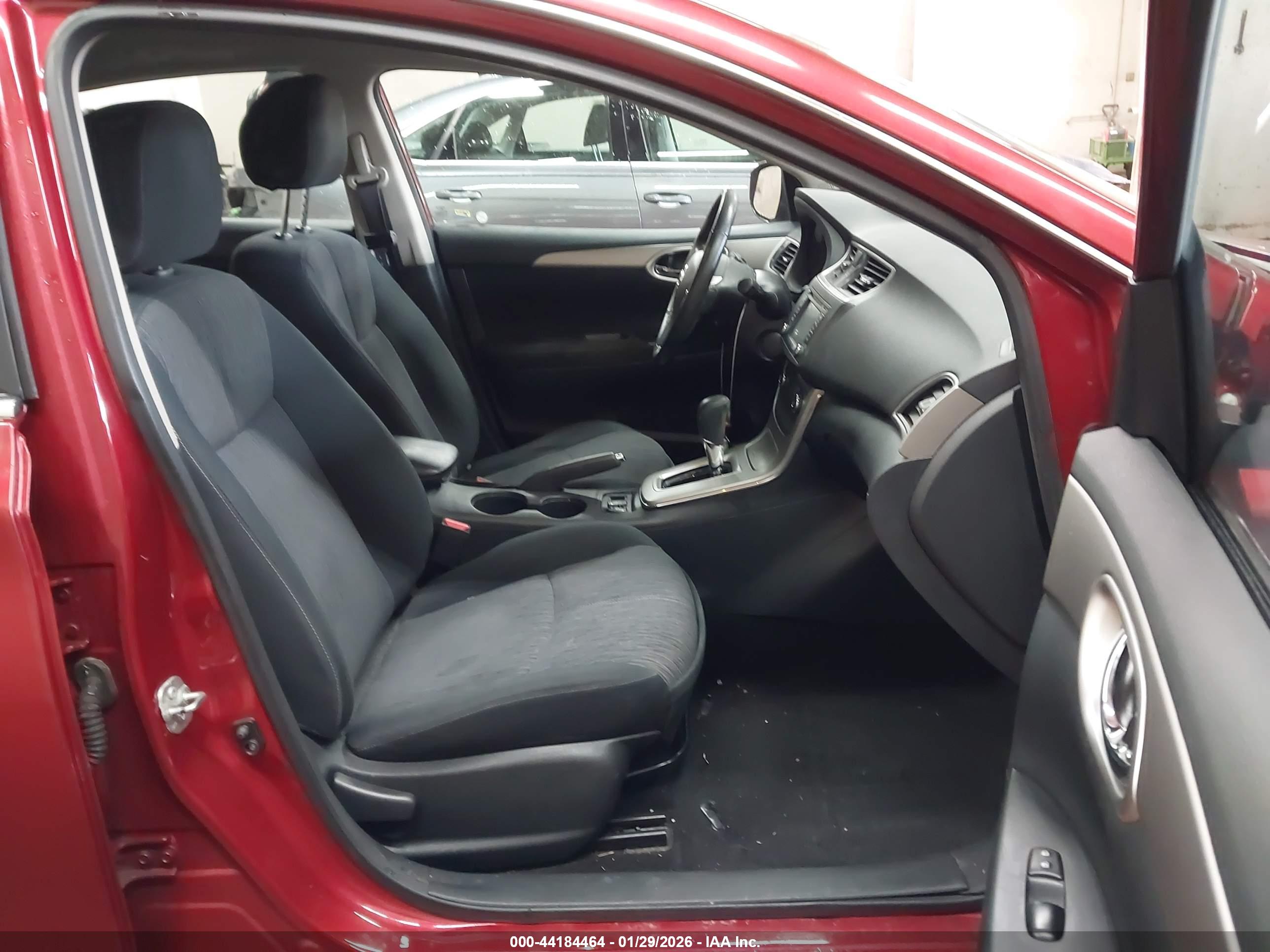 NISSAN SENTRA image 5
