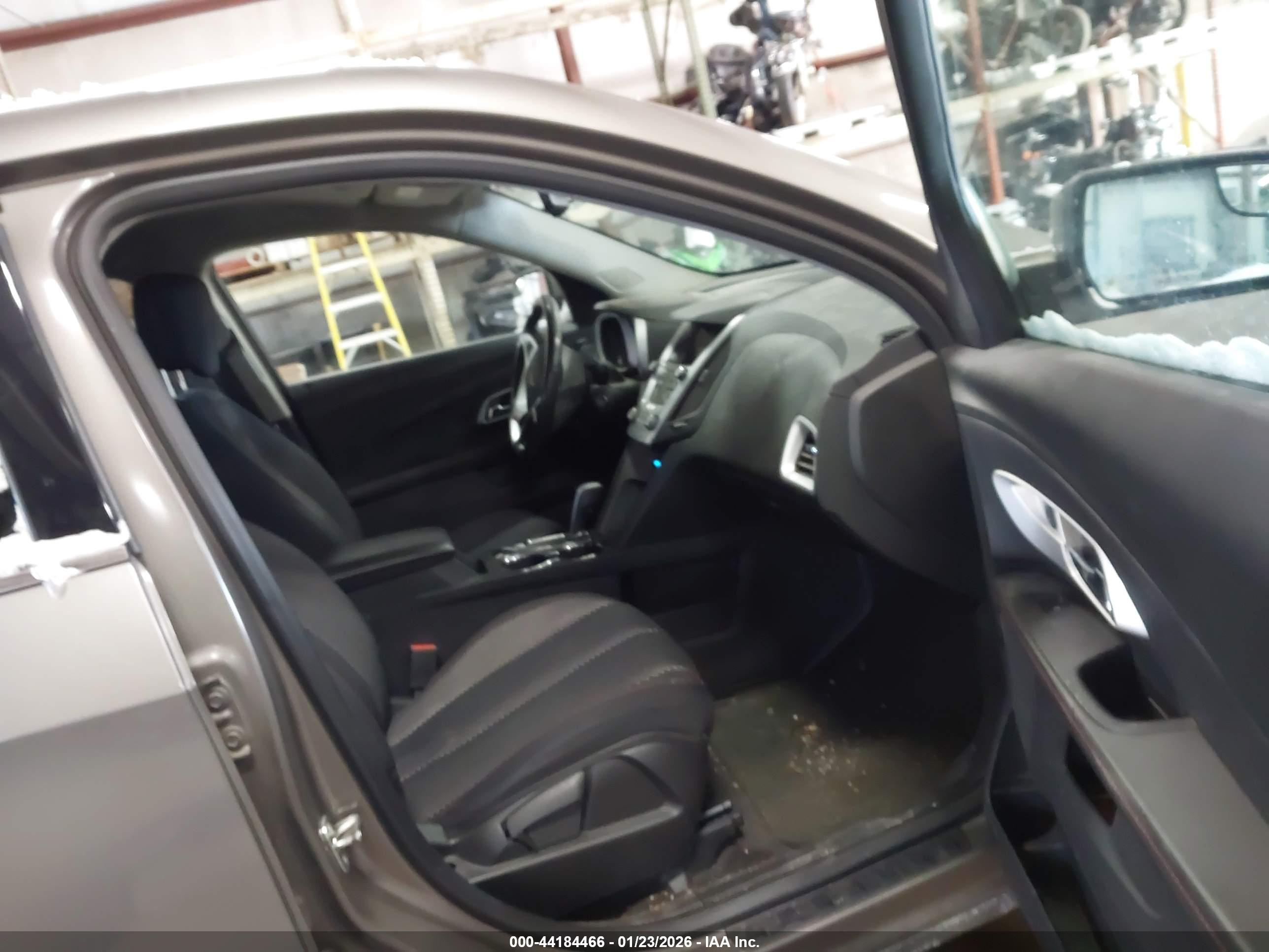 CHEVROLET EQUINOX image 5