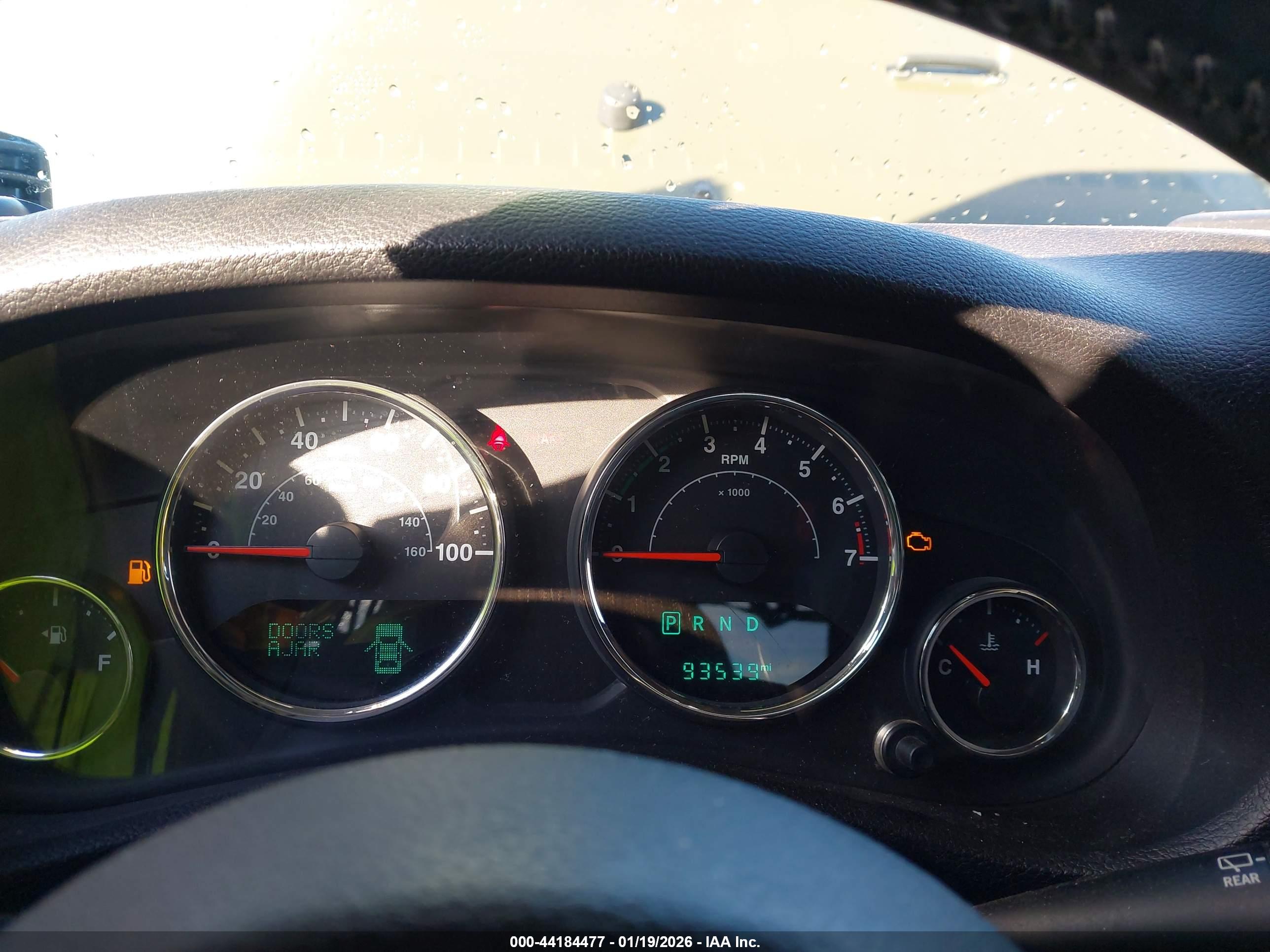 JEEP WRANGLER image 7