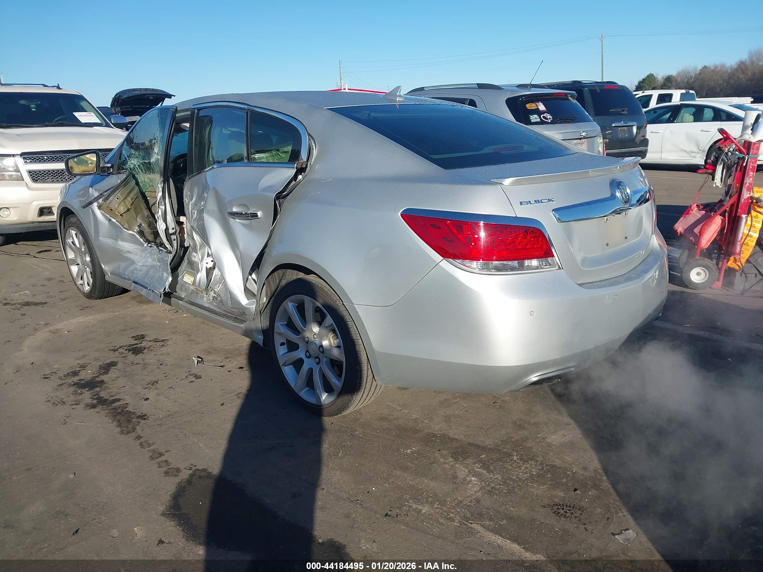 BUICK LACROSSE image 3