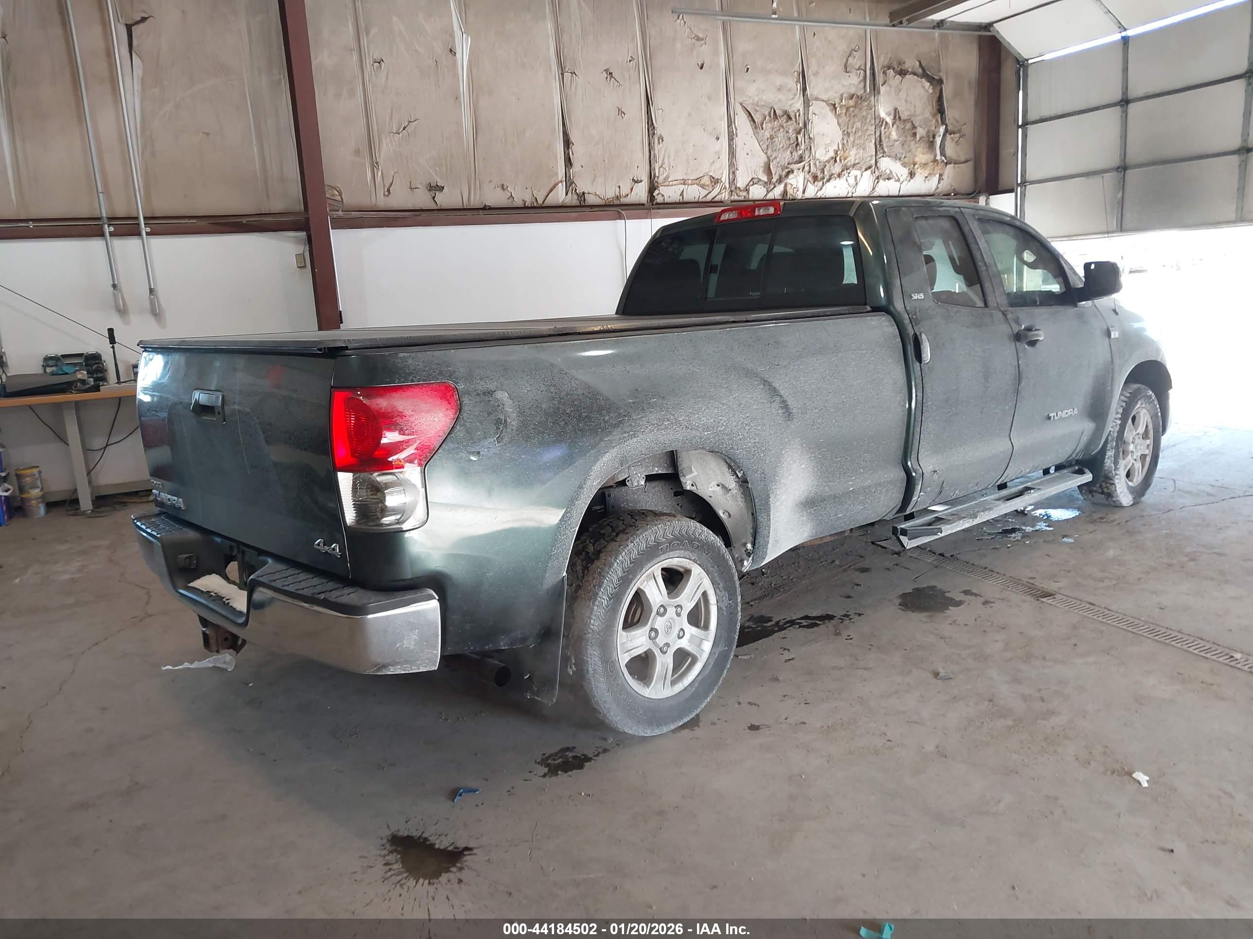 TOYOTA TUNDRA image 4