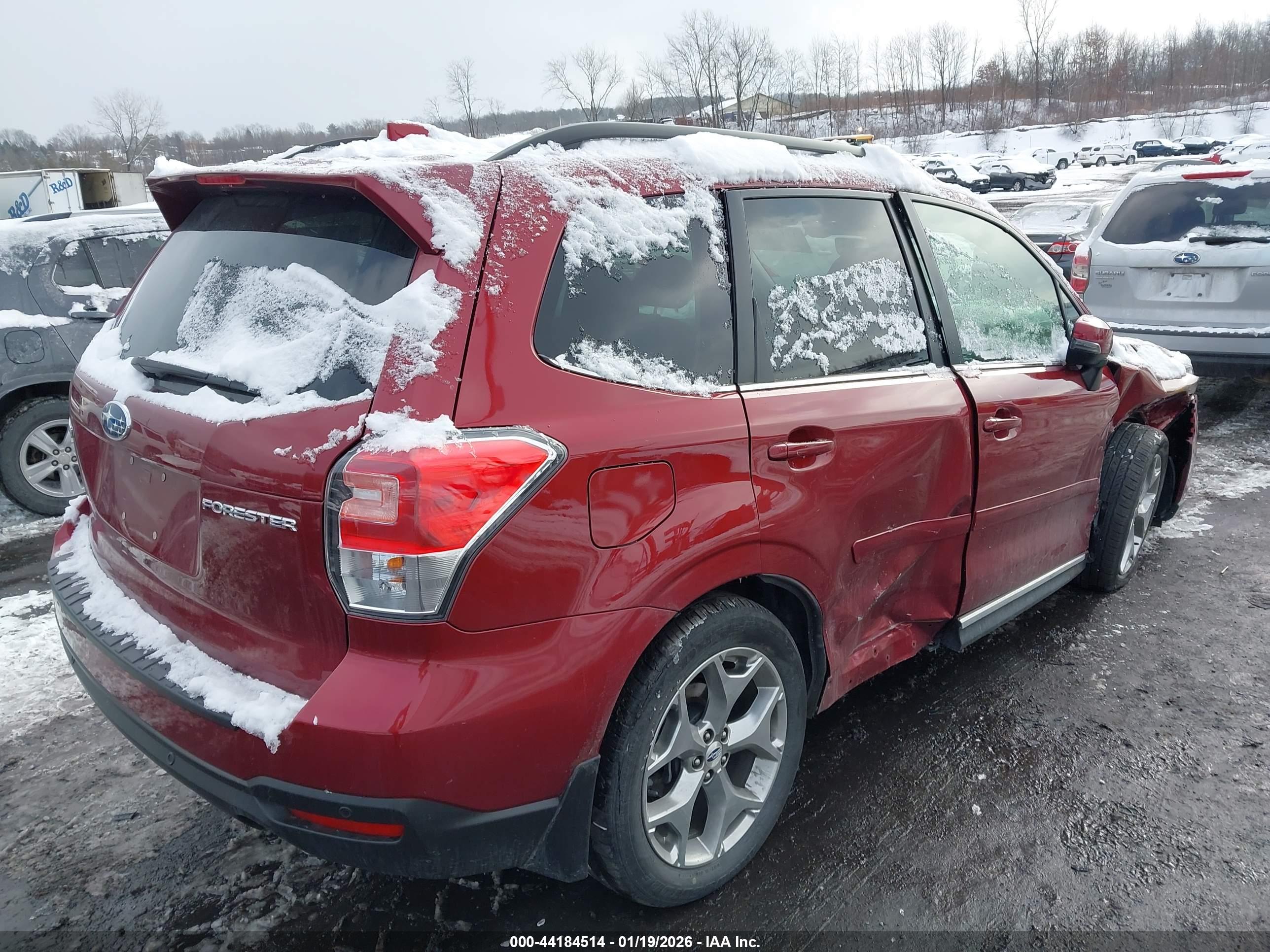 SUBARU FORESTER image 4