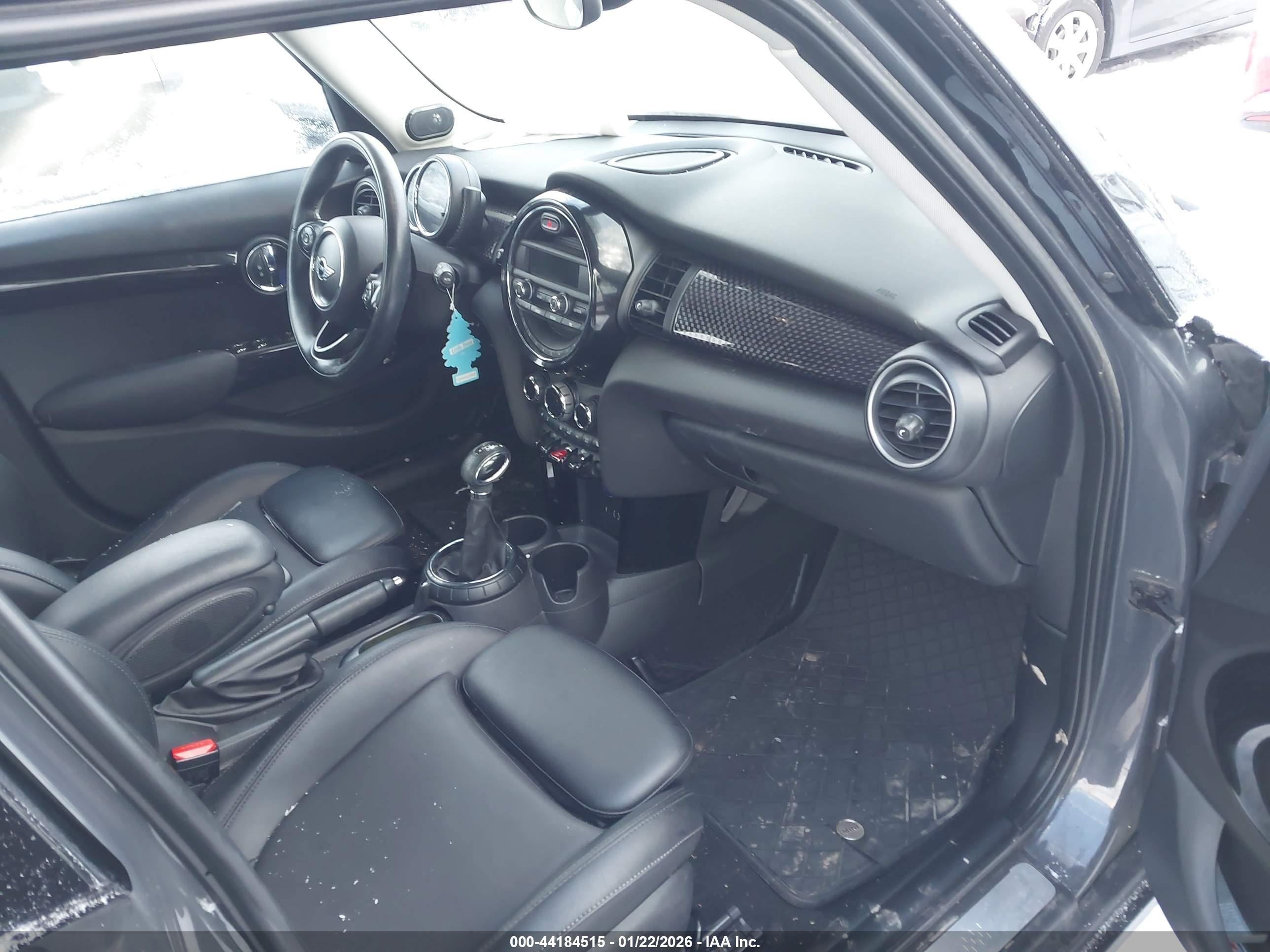 MINI HARDTOP image 5