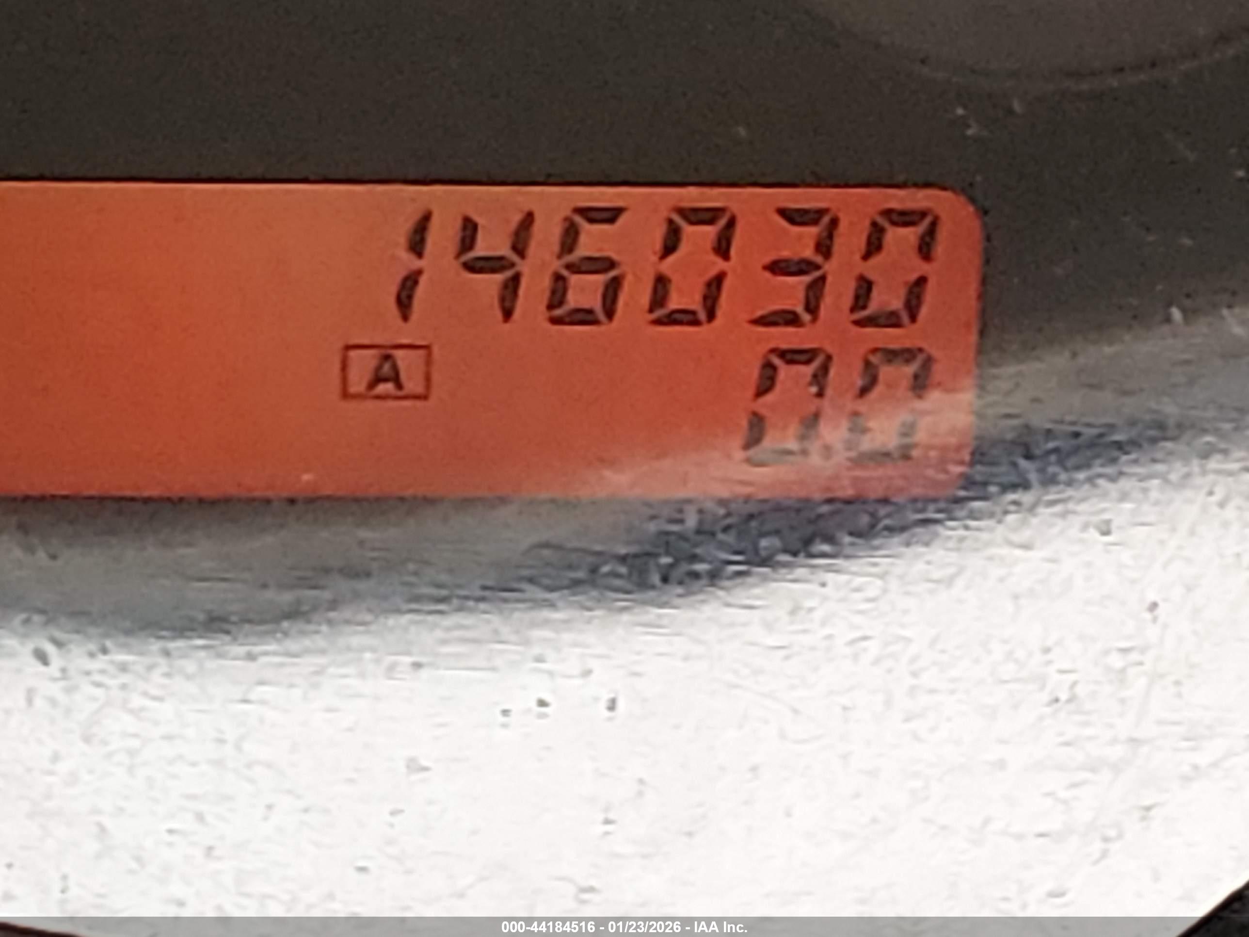 NISSAN VERSA image 7
