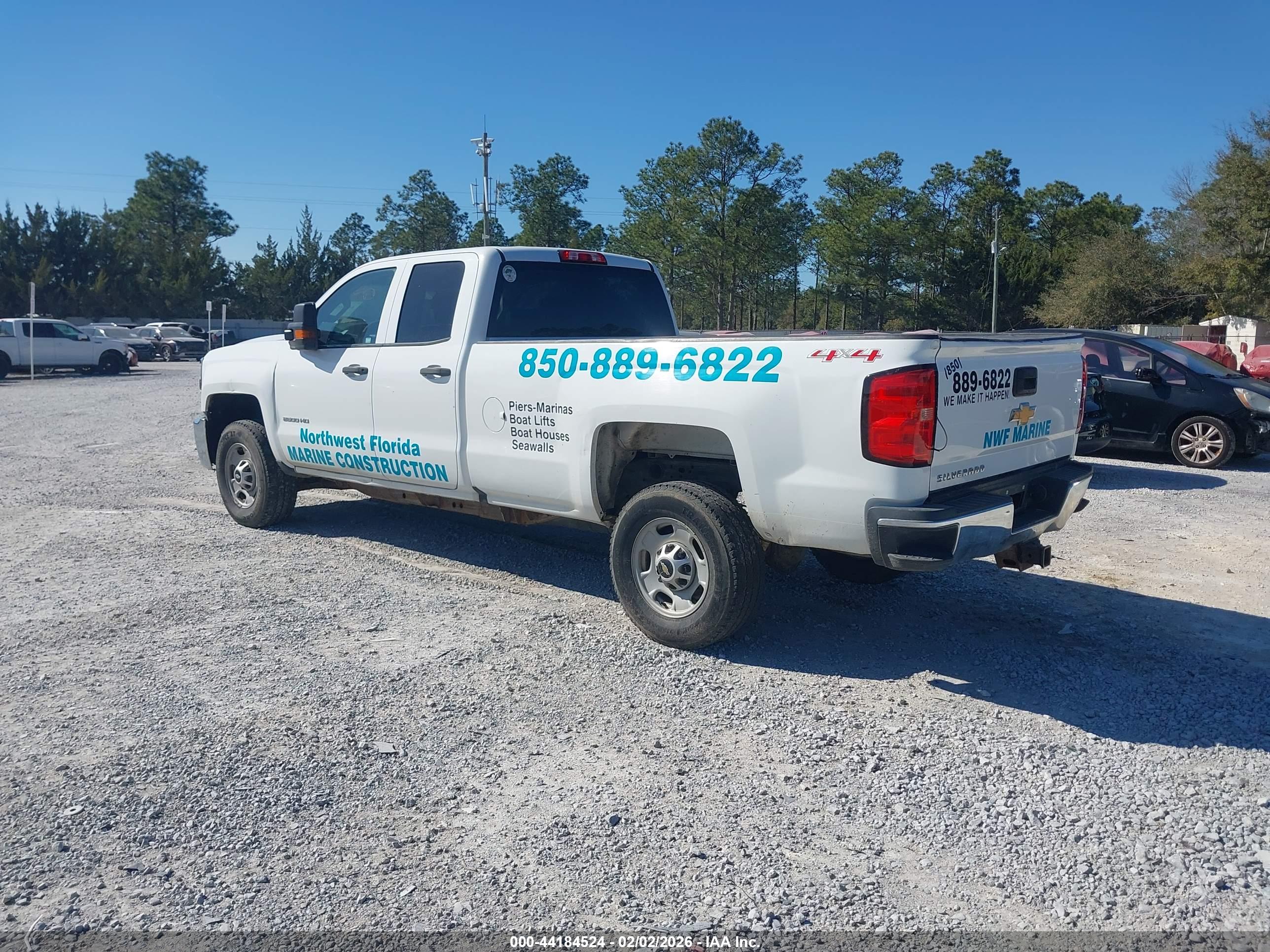 CHEVROLET SILVERADO image 3