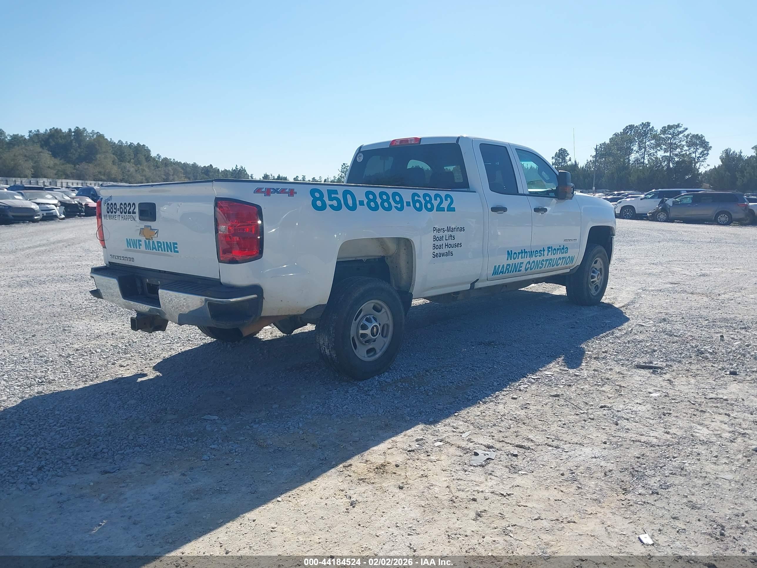 CHEVROLET SILVERADO image 4