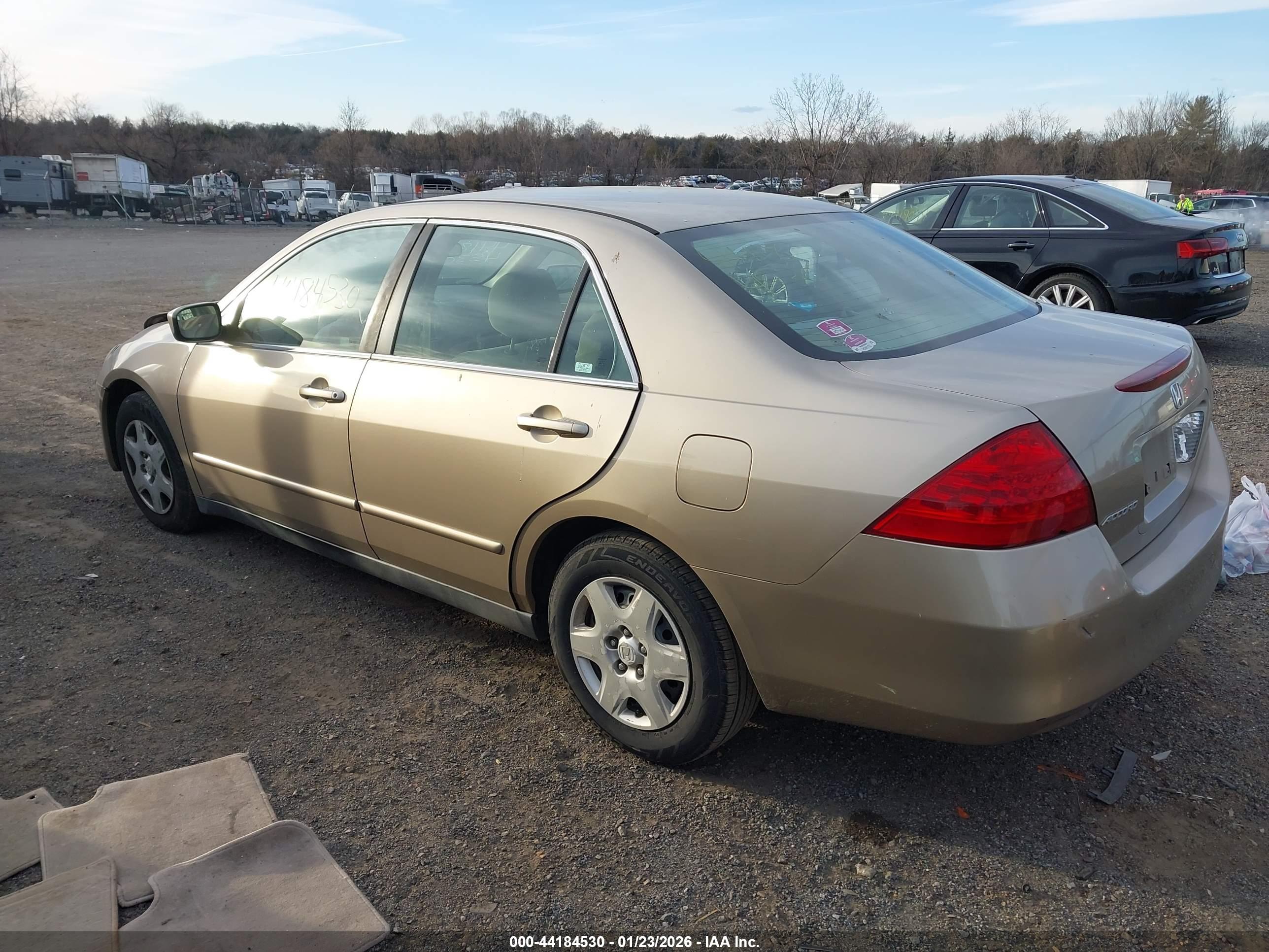 HONDA ACCORD image 3
