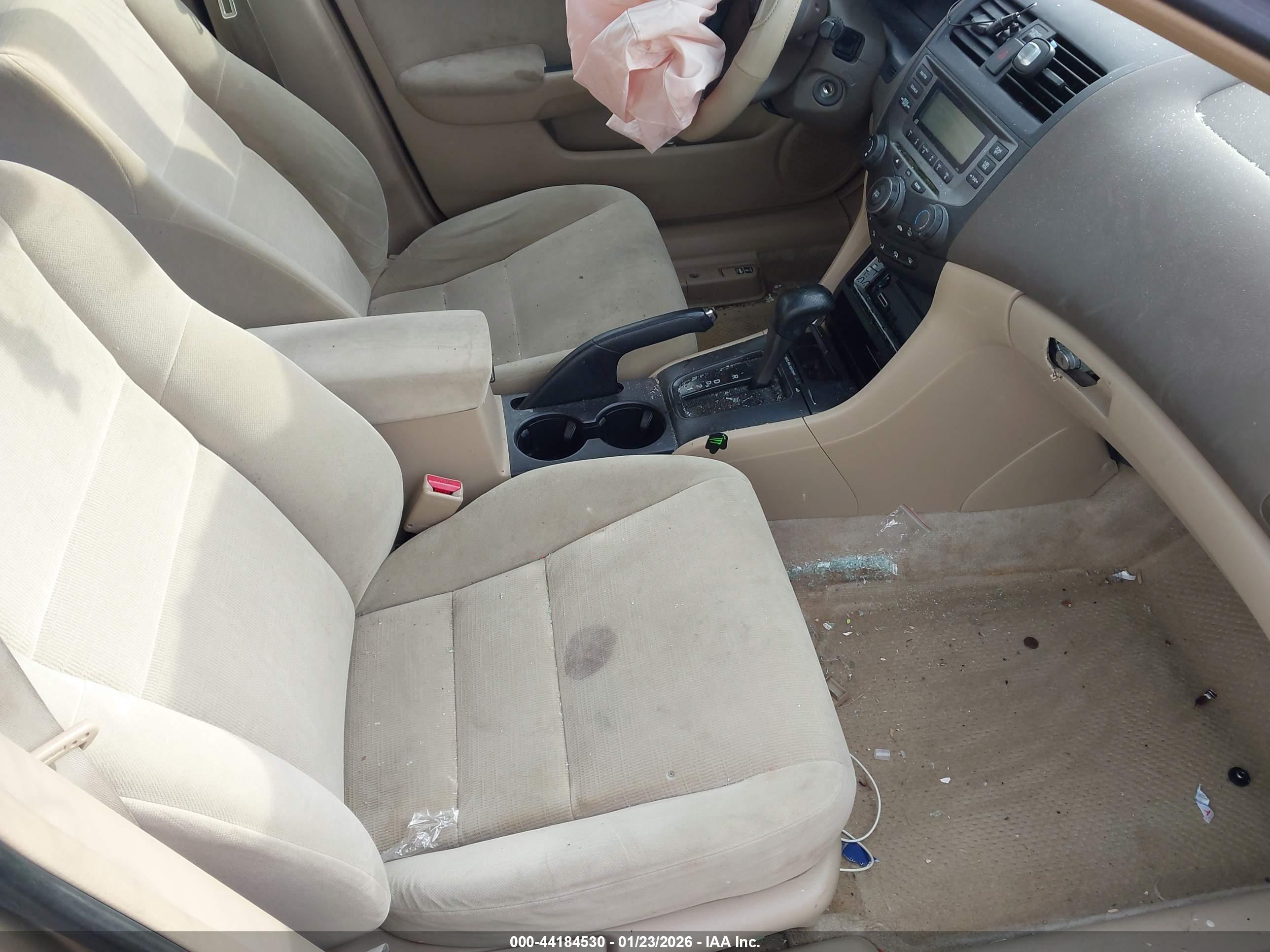 HONDA ACCORD image 5