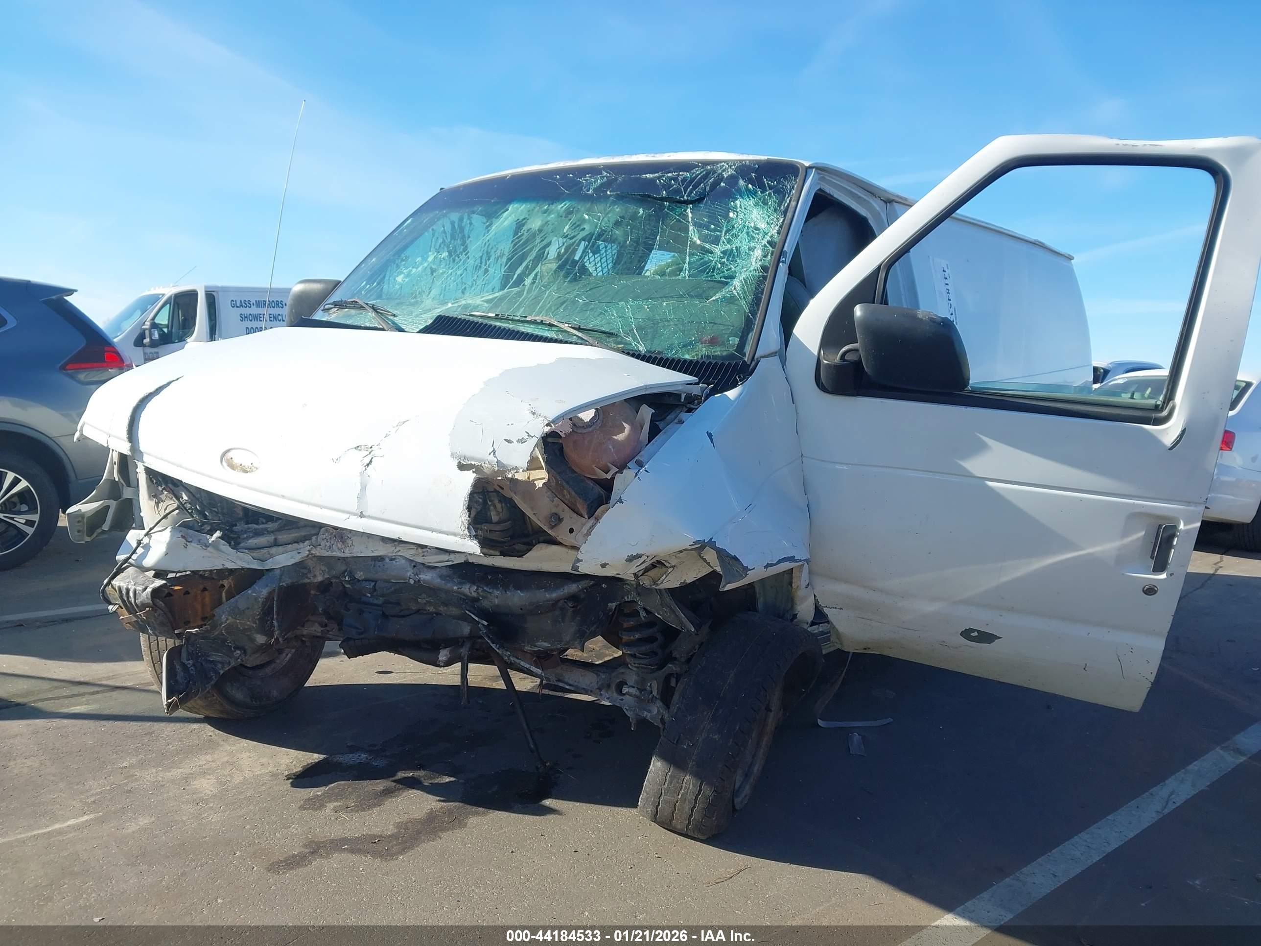 FORD E-250 image 2
