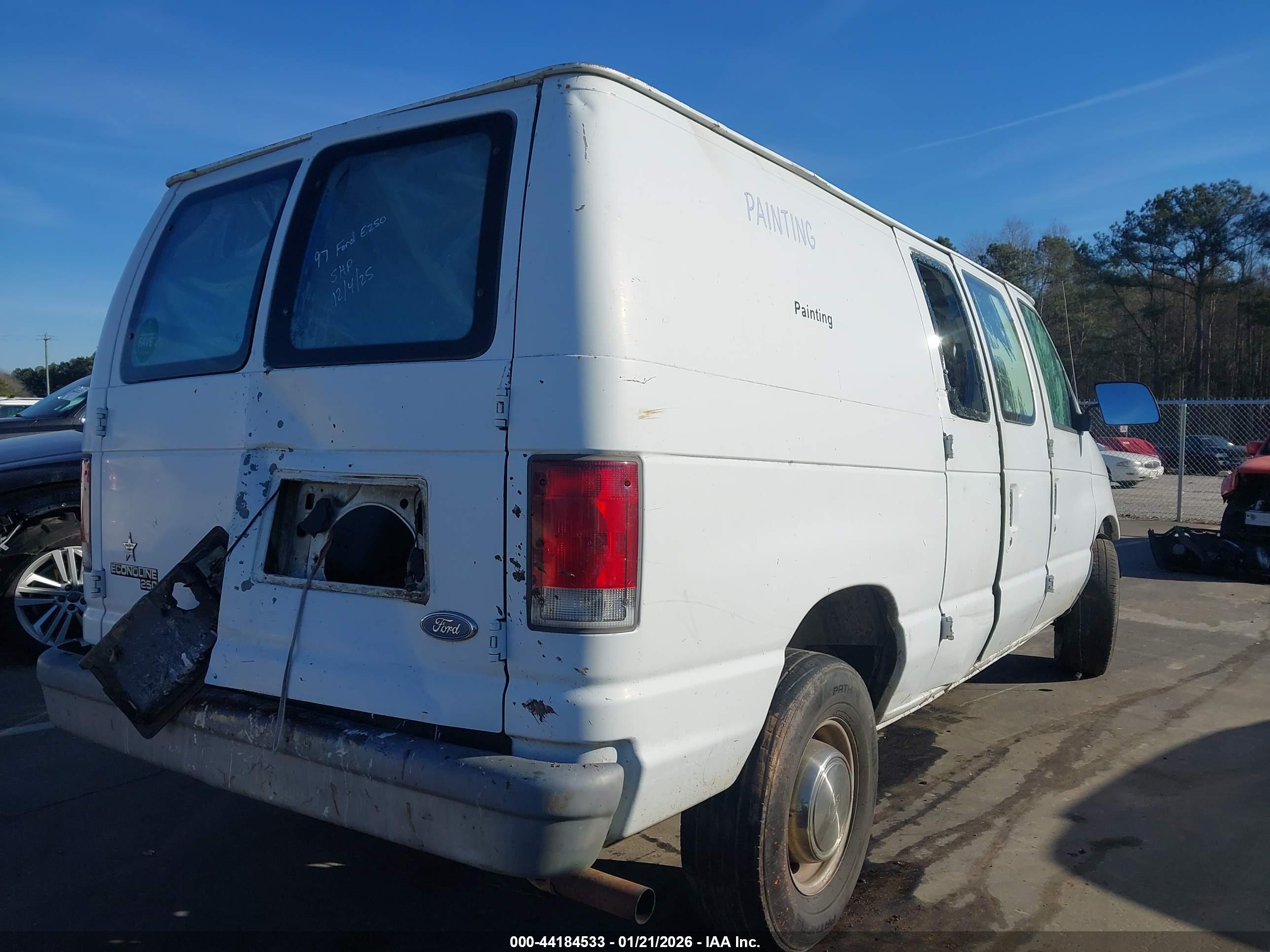 FORD E-250 image 4