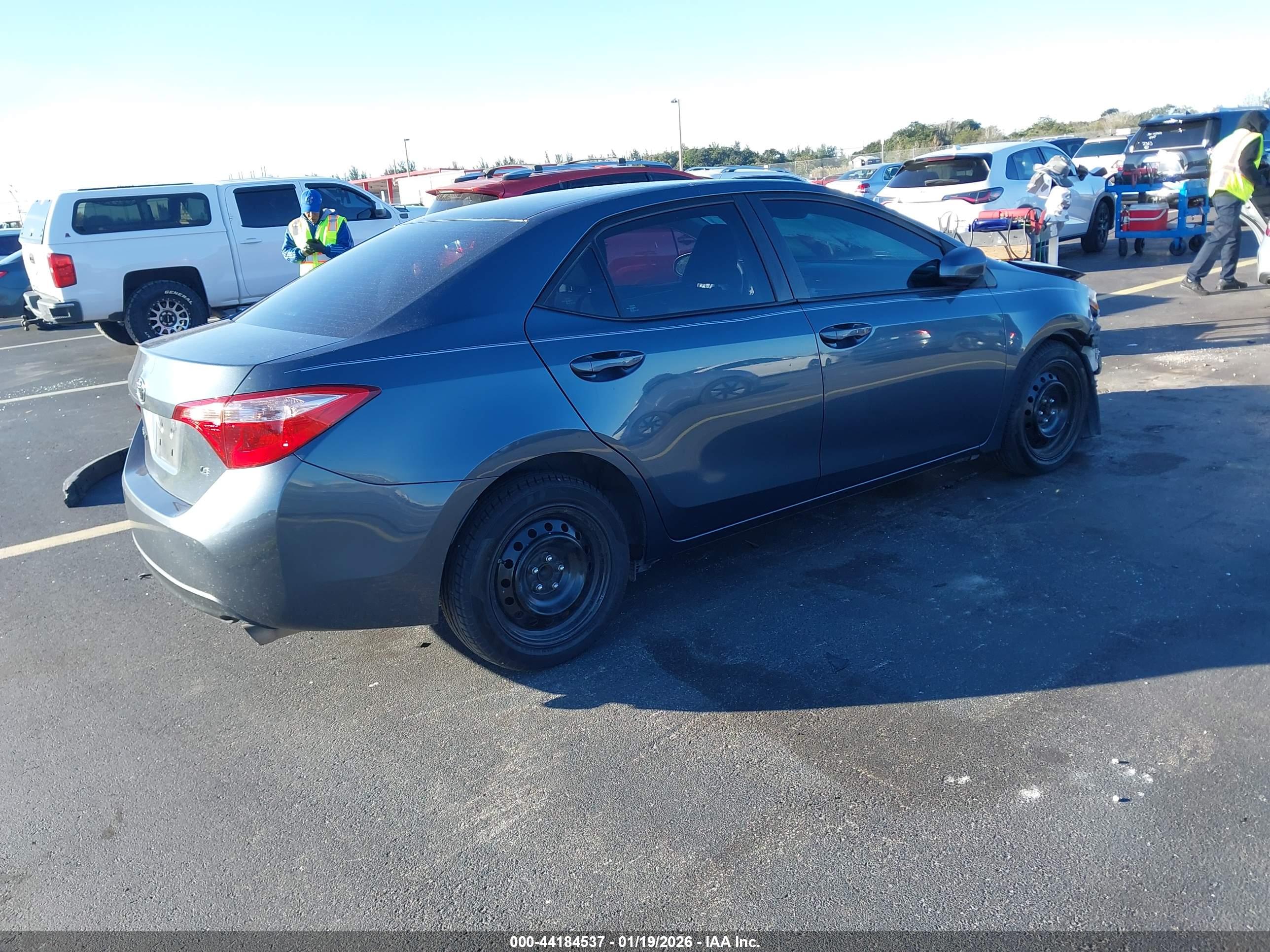 TOYOTA COROLLA image 4