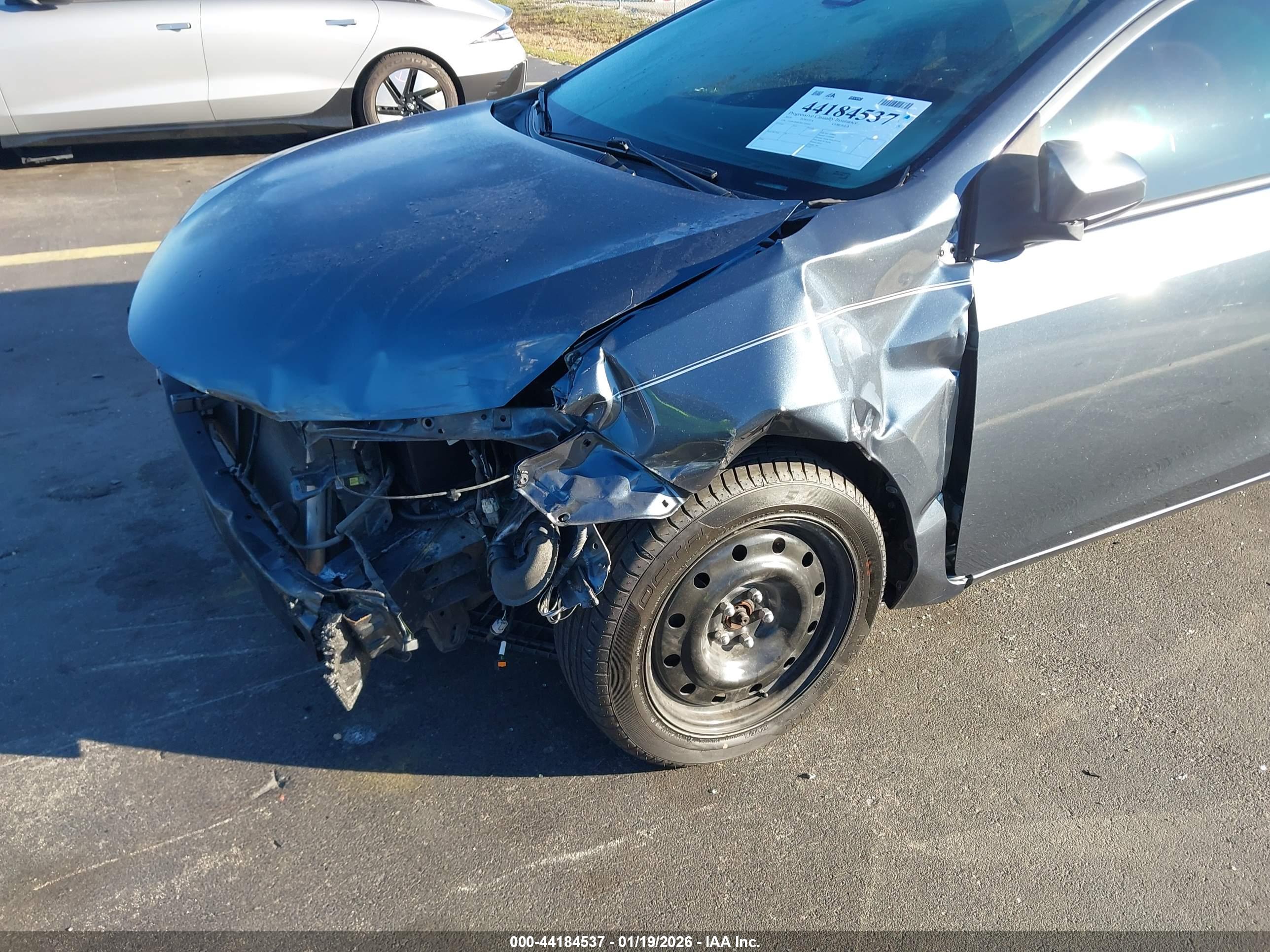 TOYOTA COROLLA image 6