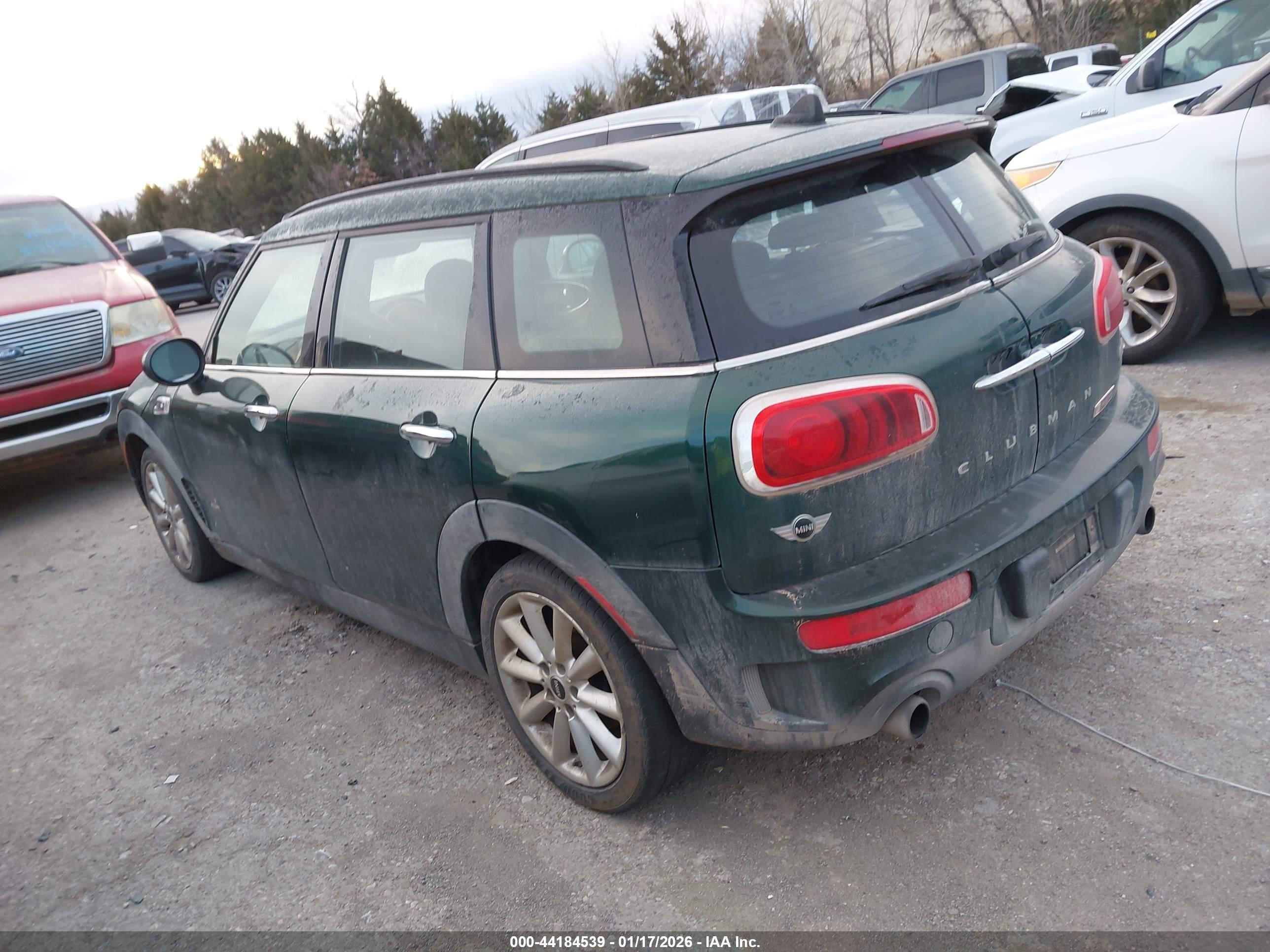 MINI CLUBMAN image 3