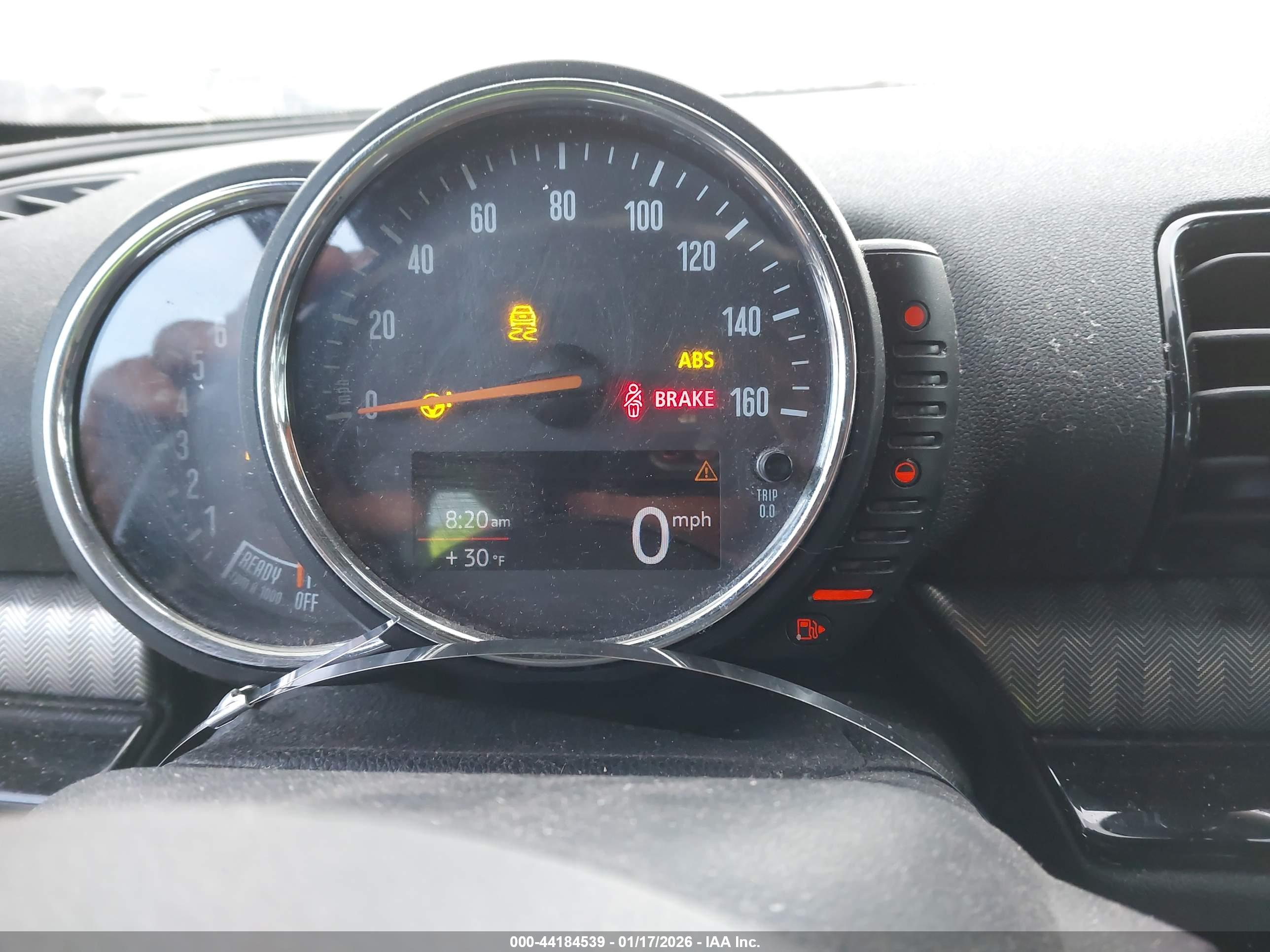 MINI CLUBMAN image 7