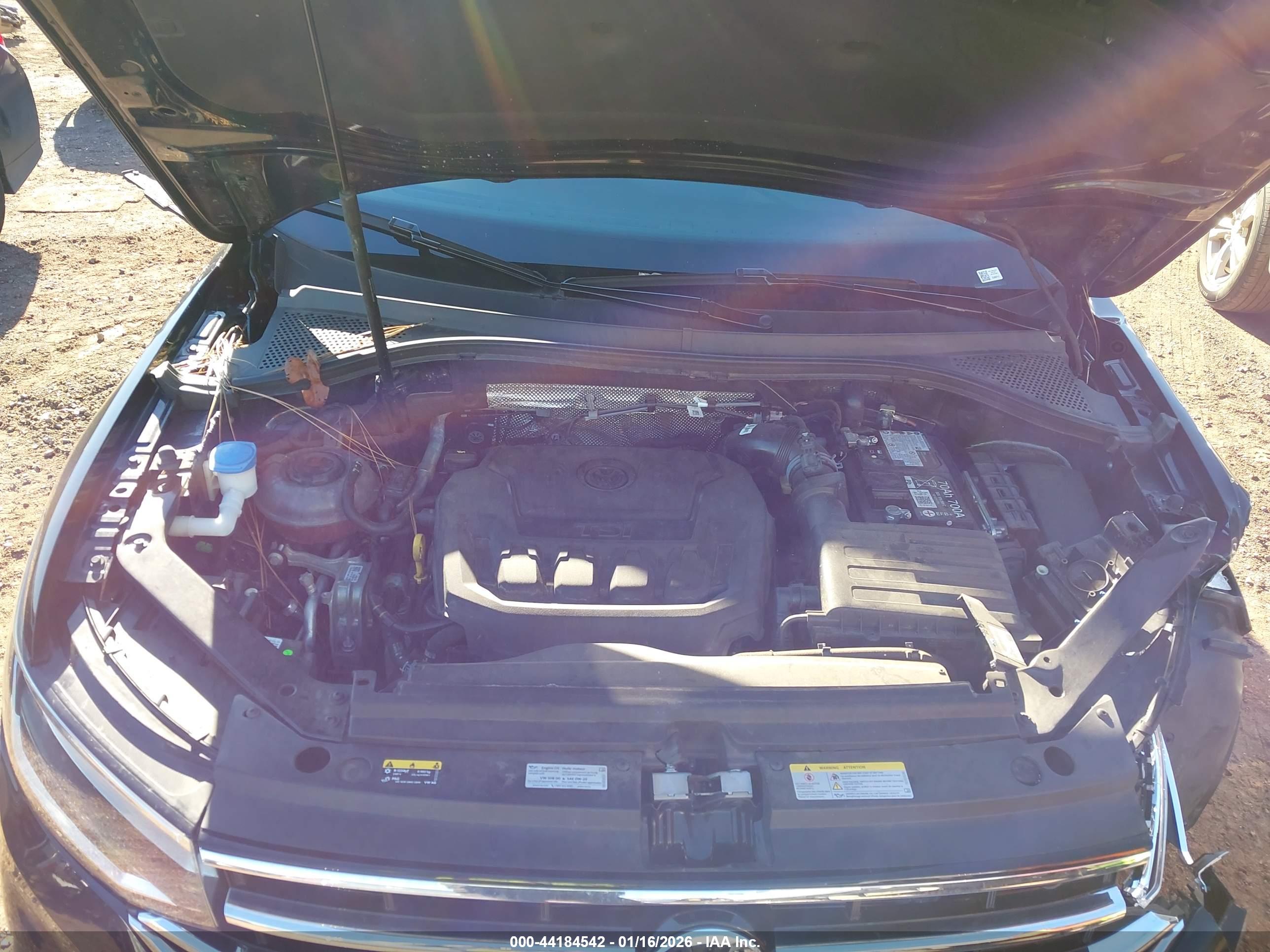 VOLKSWAGEN TIGUAN image 10