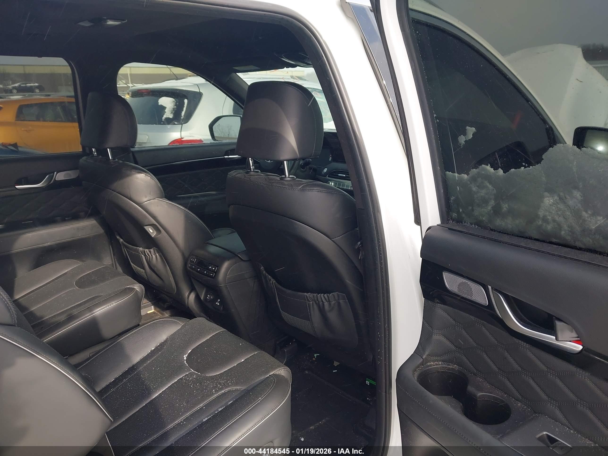 HYUNDAI PALISADE image 8