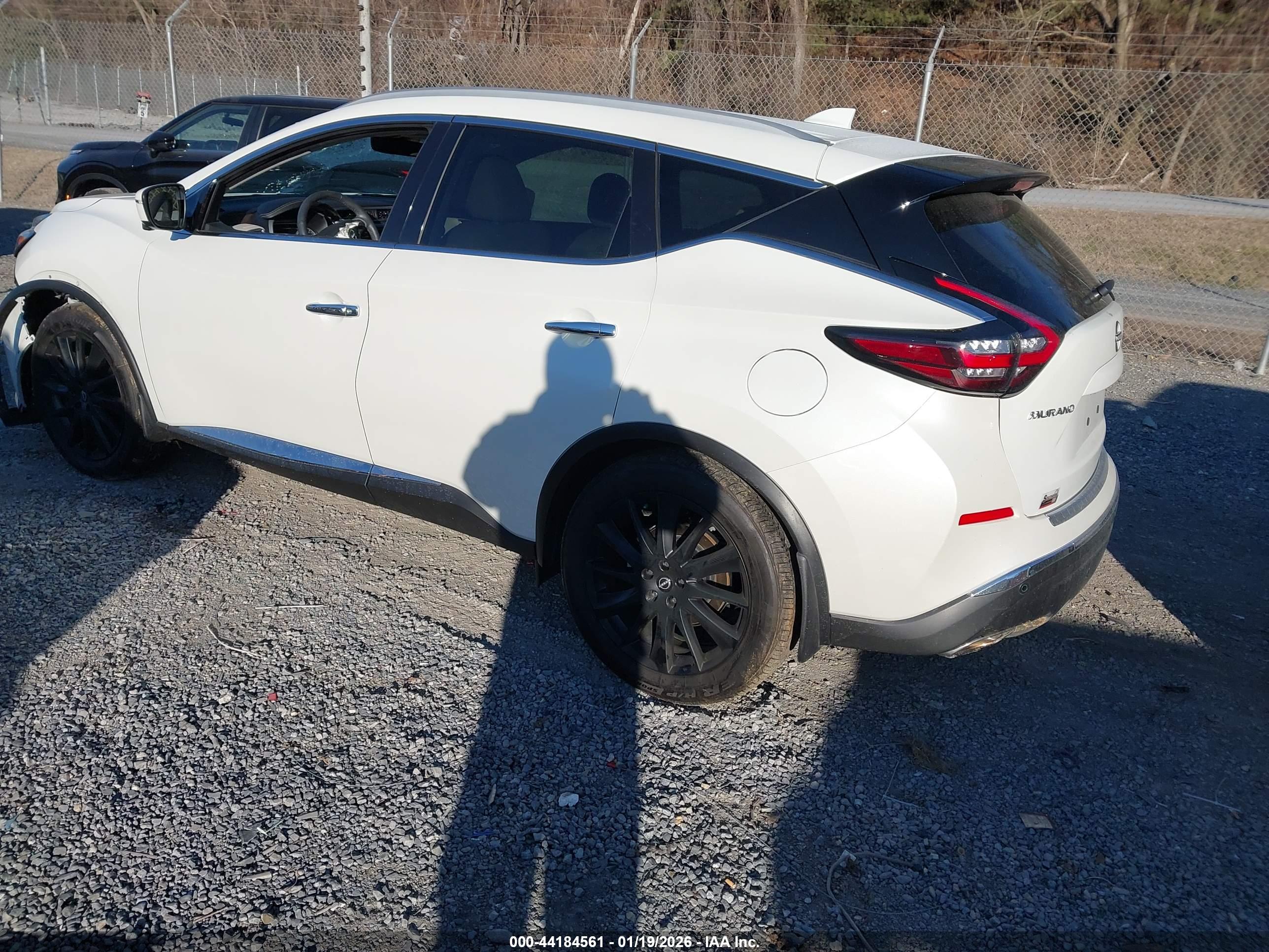NISSAN MURANO image 3