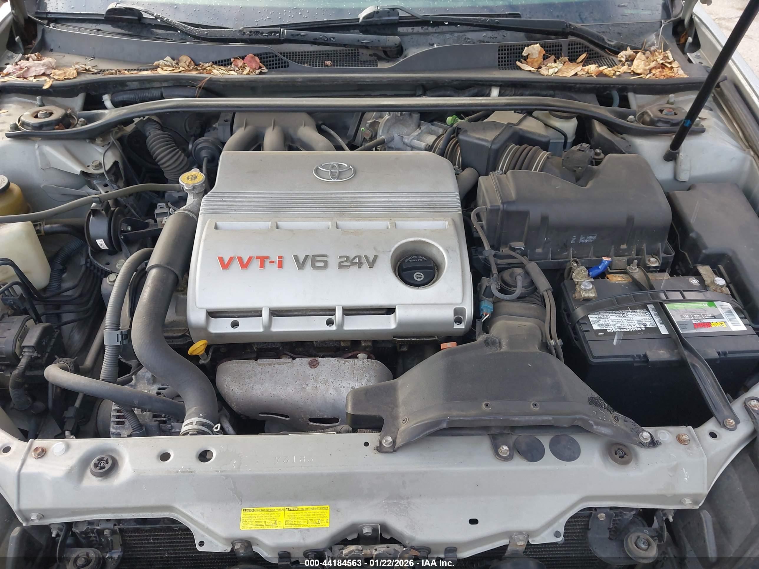 TOYOTA CAMRY image 10