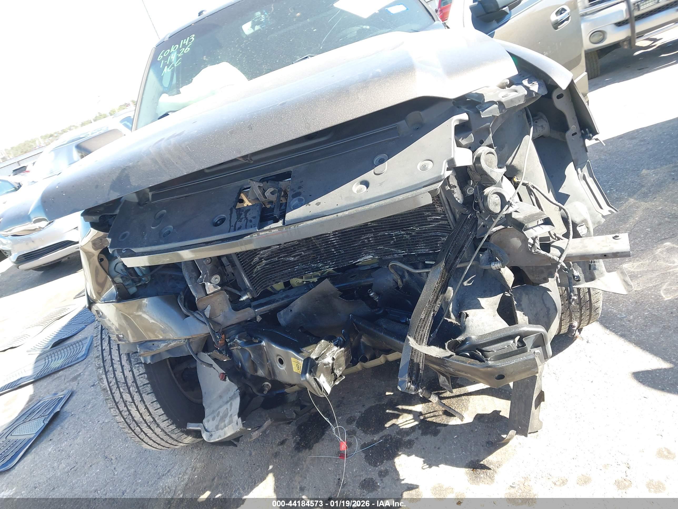 FORD EXPEDITION image 6