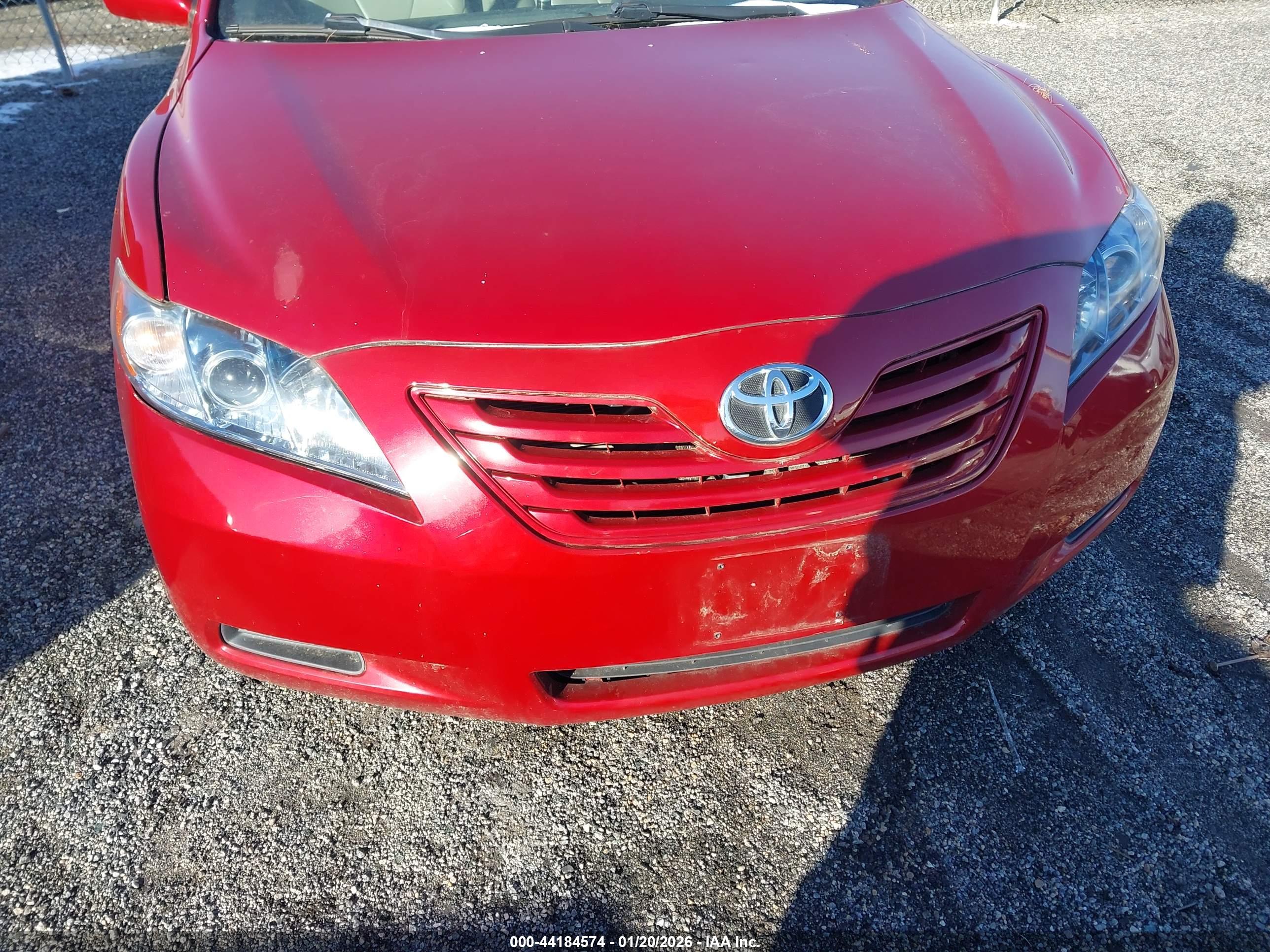 TOYOTA CAMRY image 6