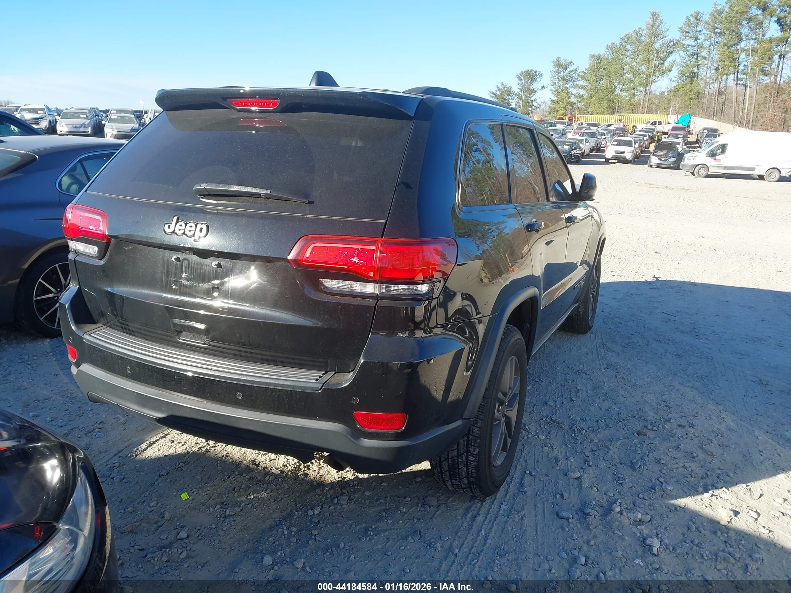JEEP GRAND image 4