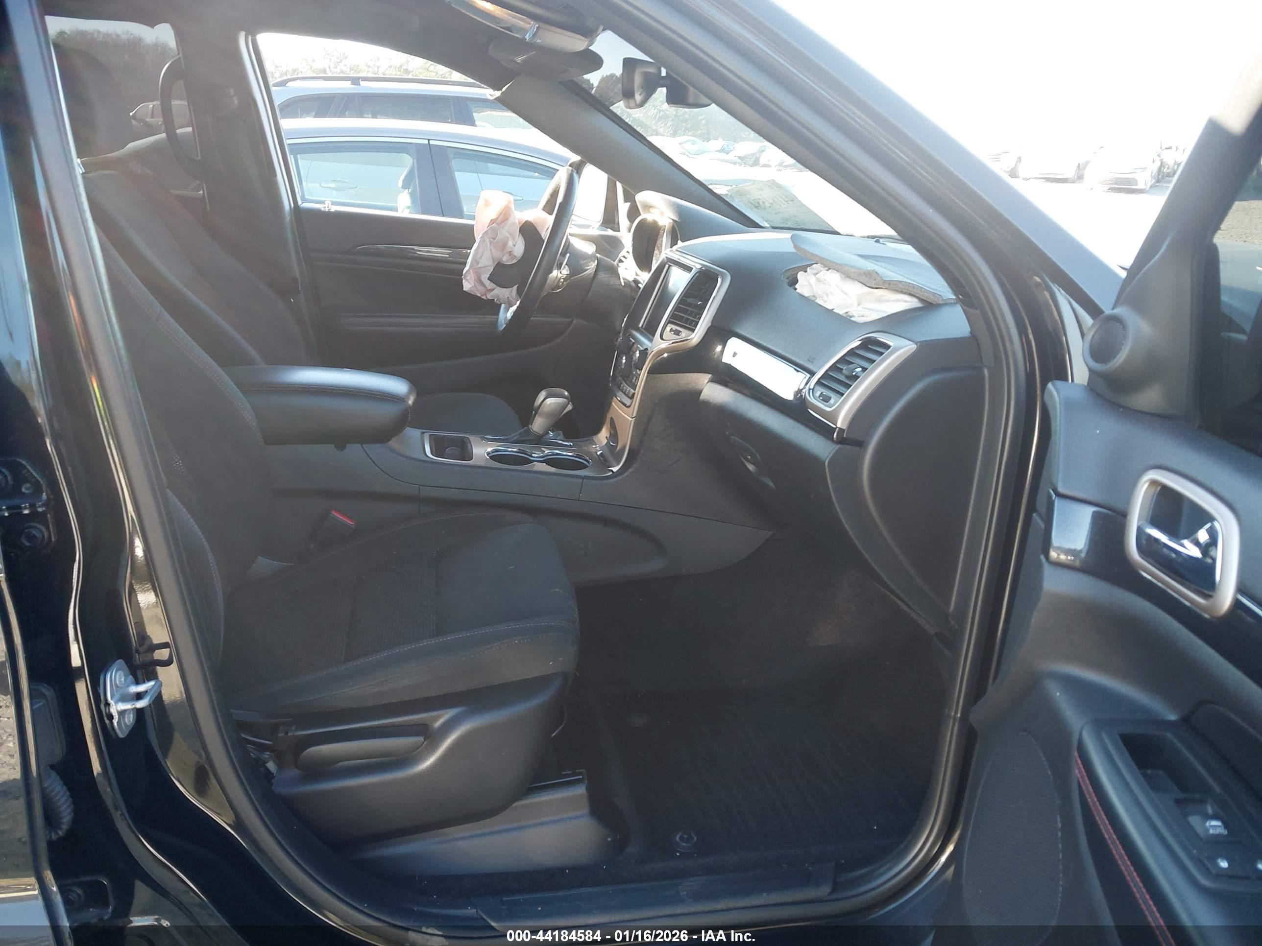 JEEP GRAND image 5