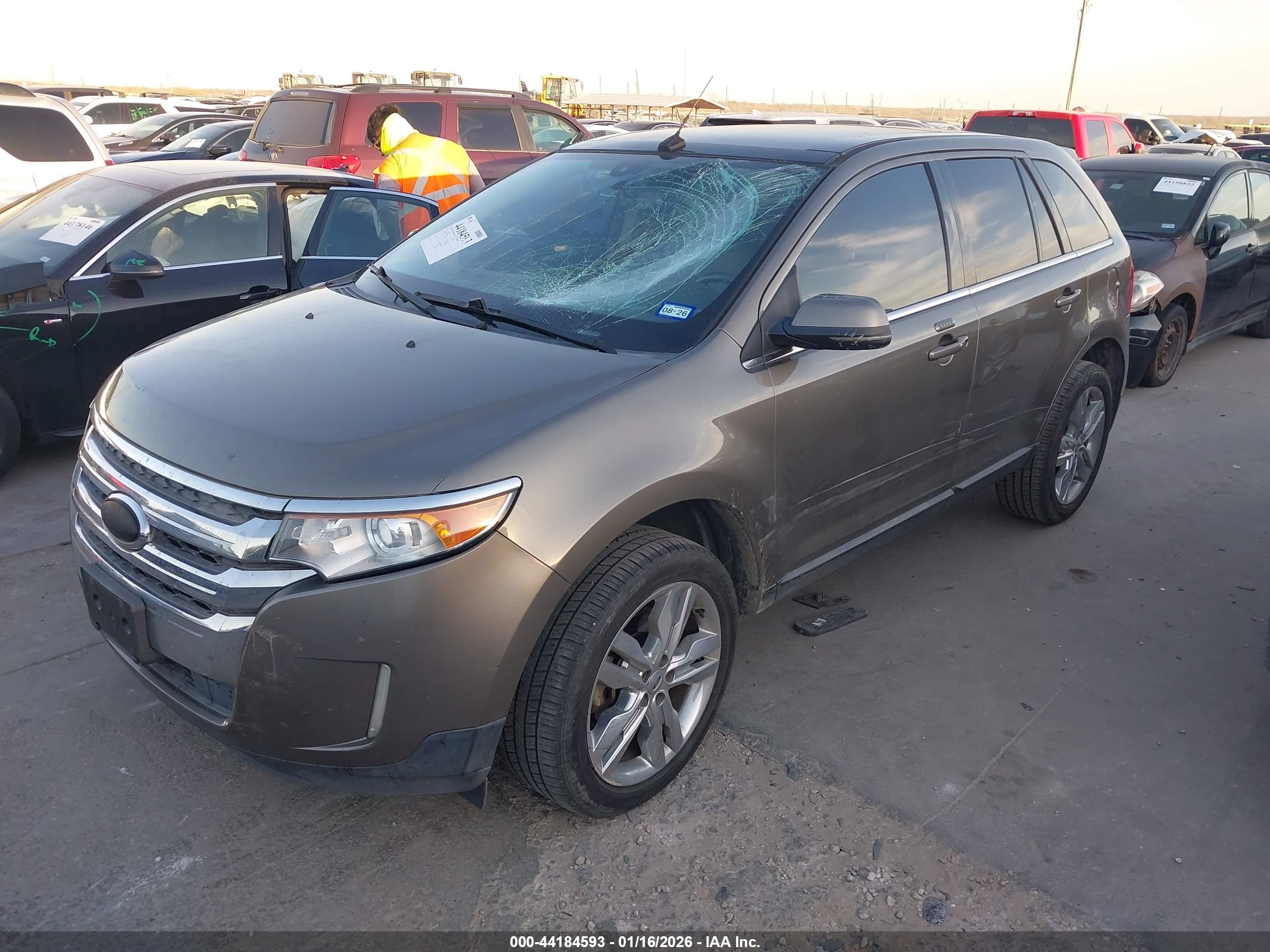 FORD EDGE image 2