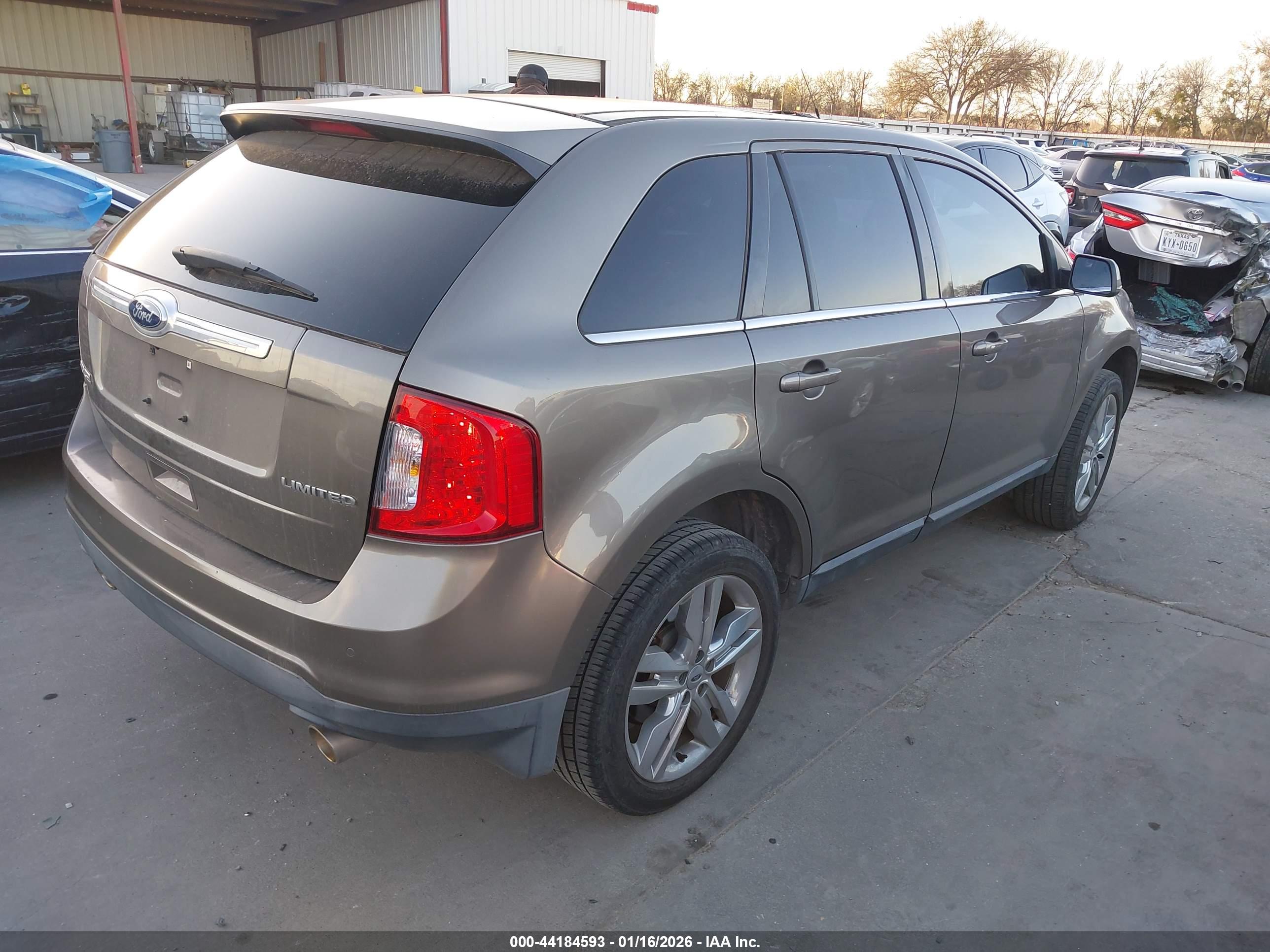 FORD EDGE image 4