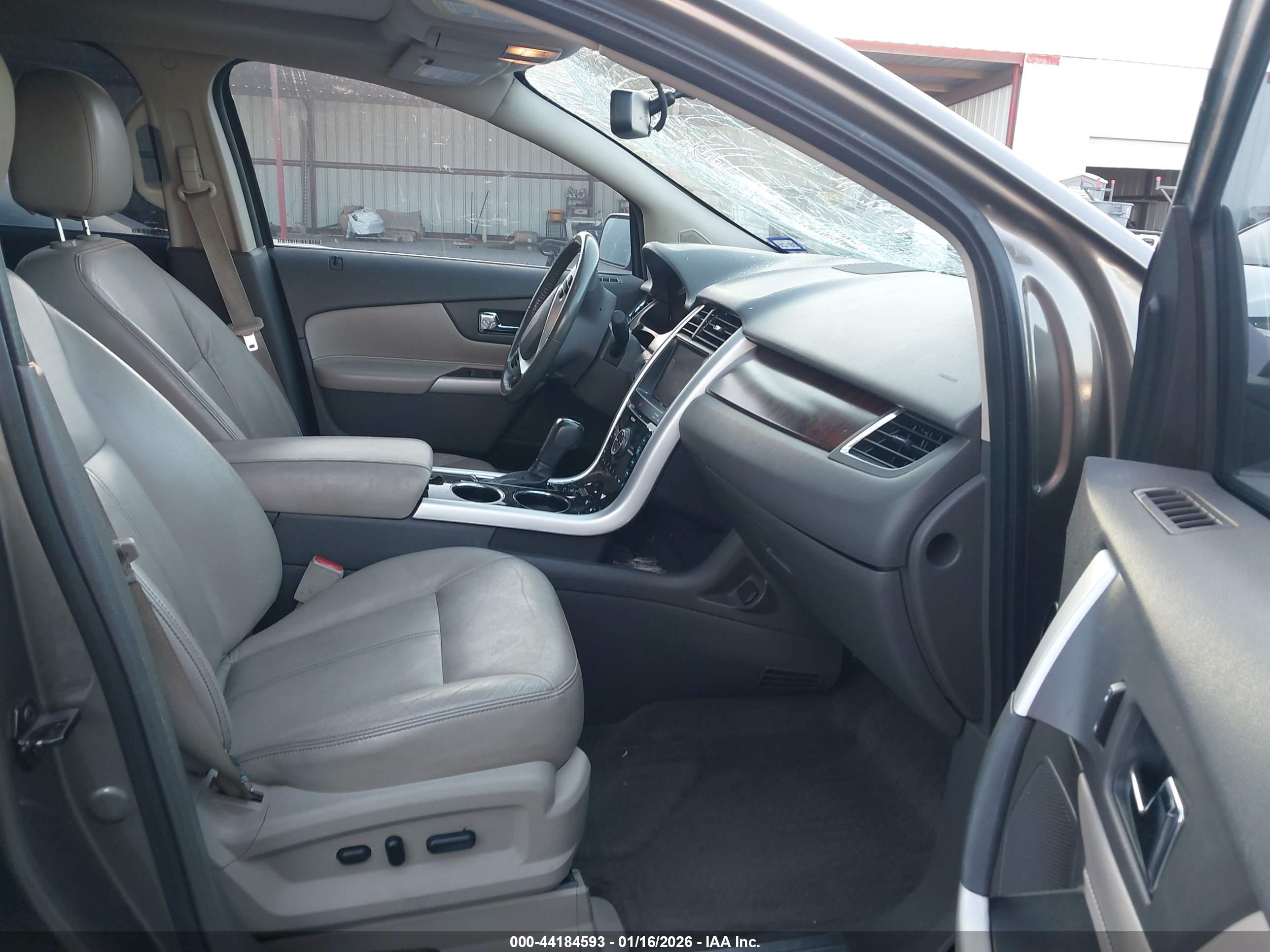 FORD EDGE image 5