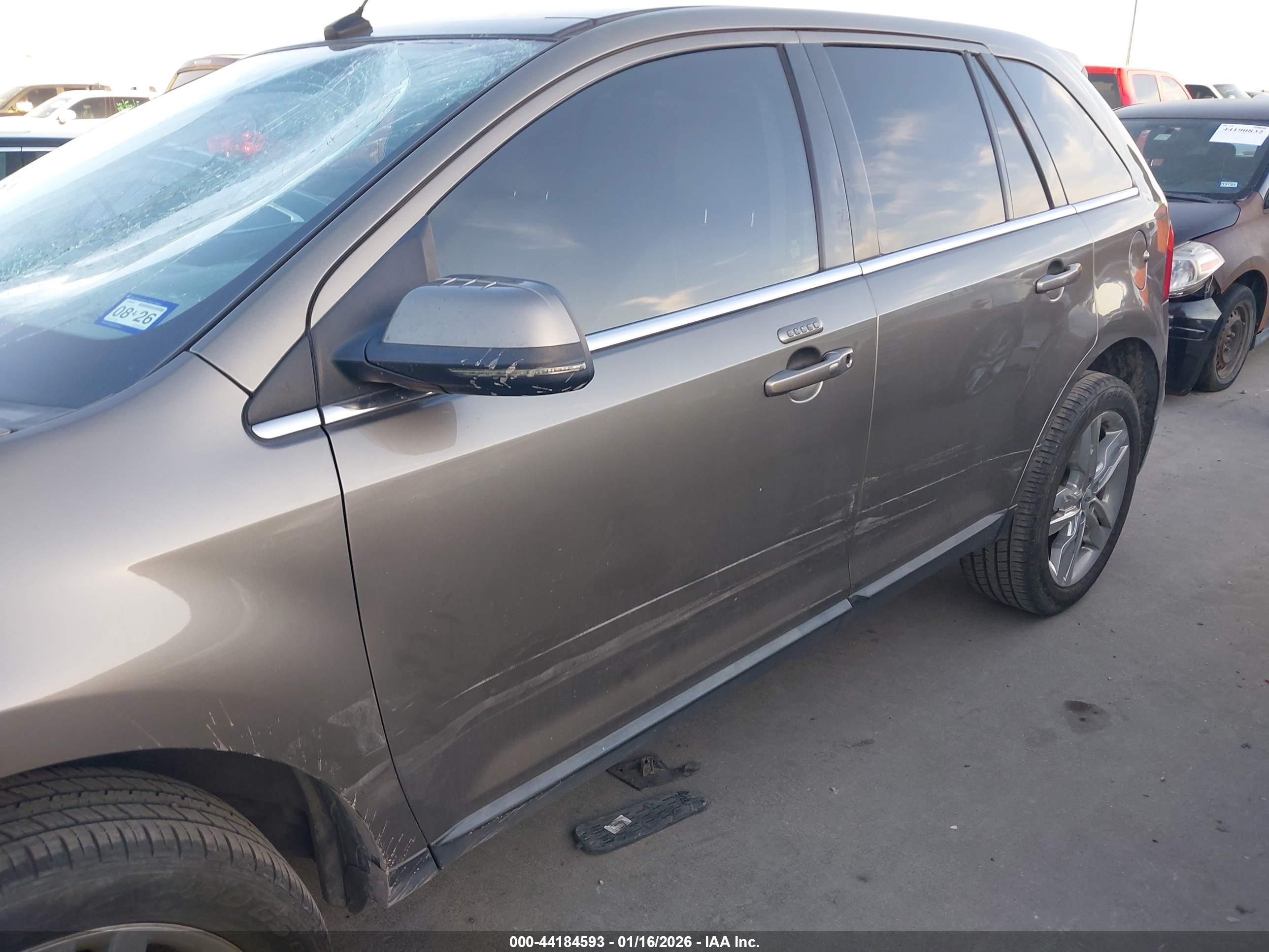 FORD EDGE image 6