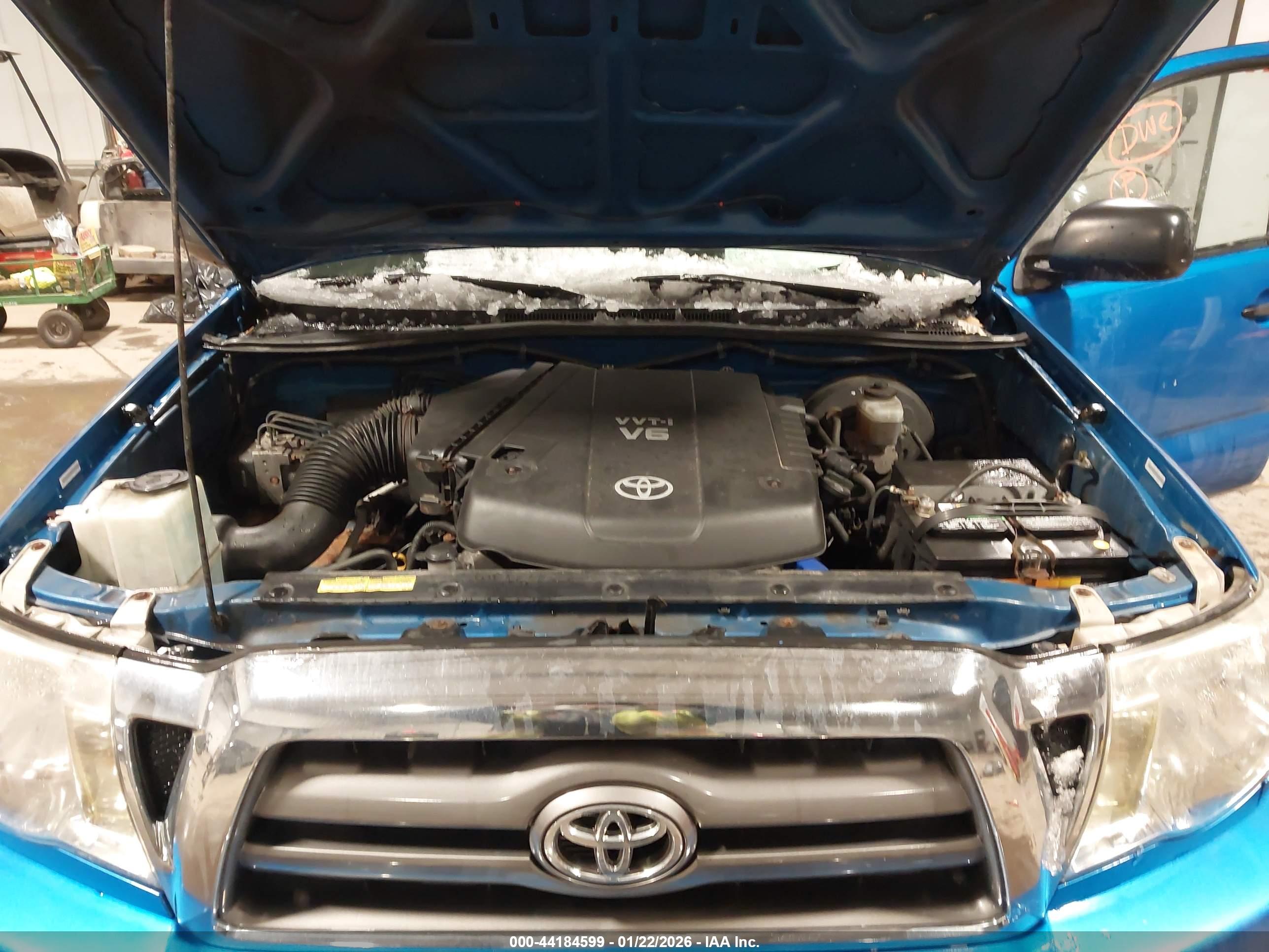 TOYOTA TACOMA image 10