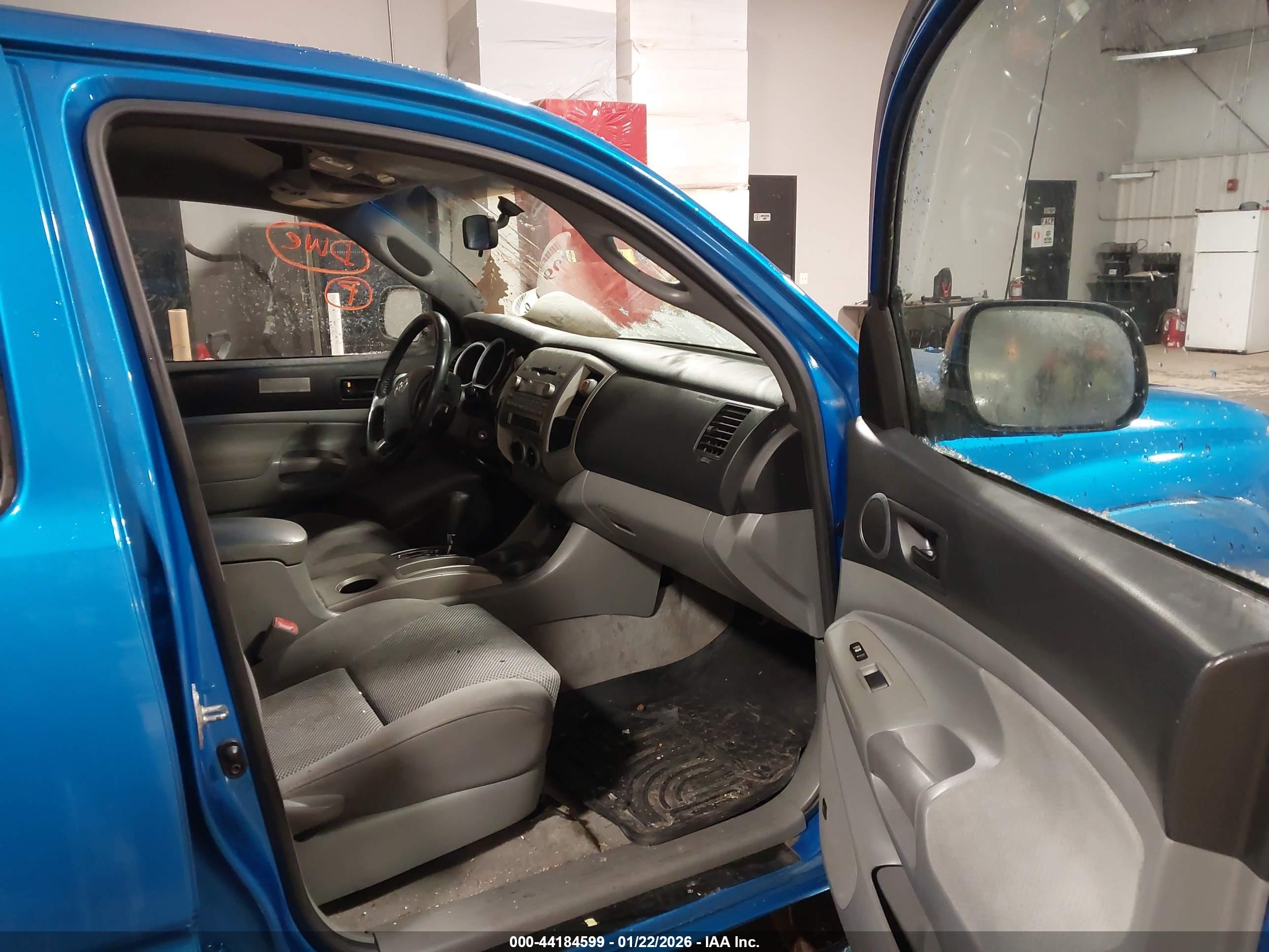 TOYOTA TACOMA image 5