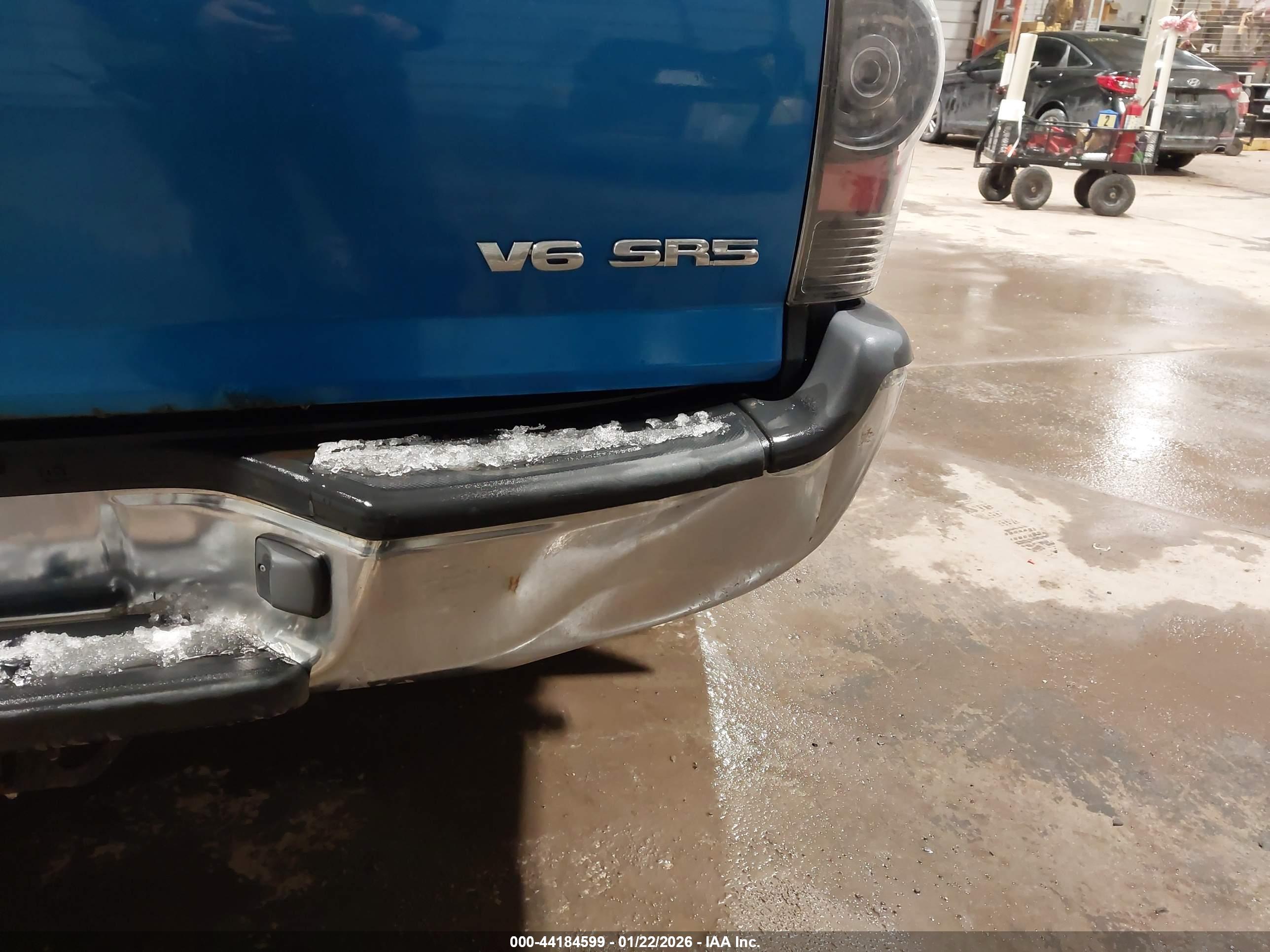 TOYOTA TACOMA image 6