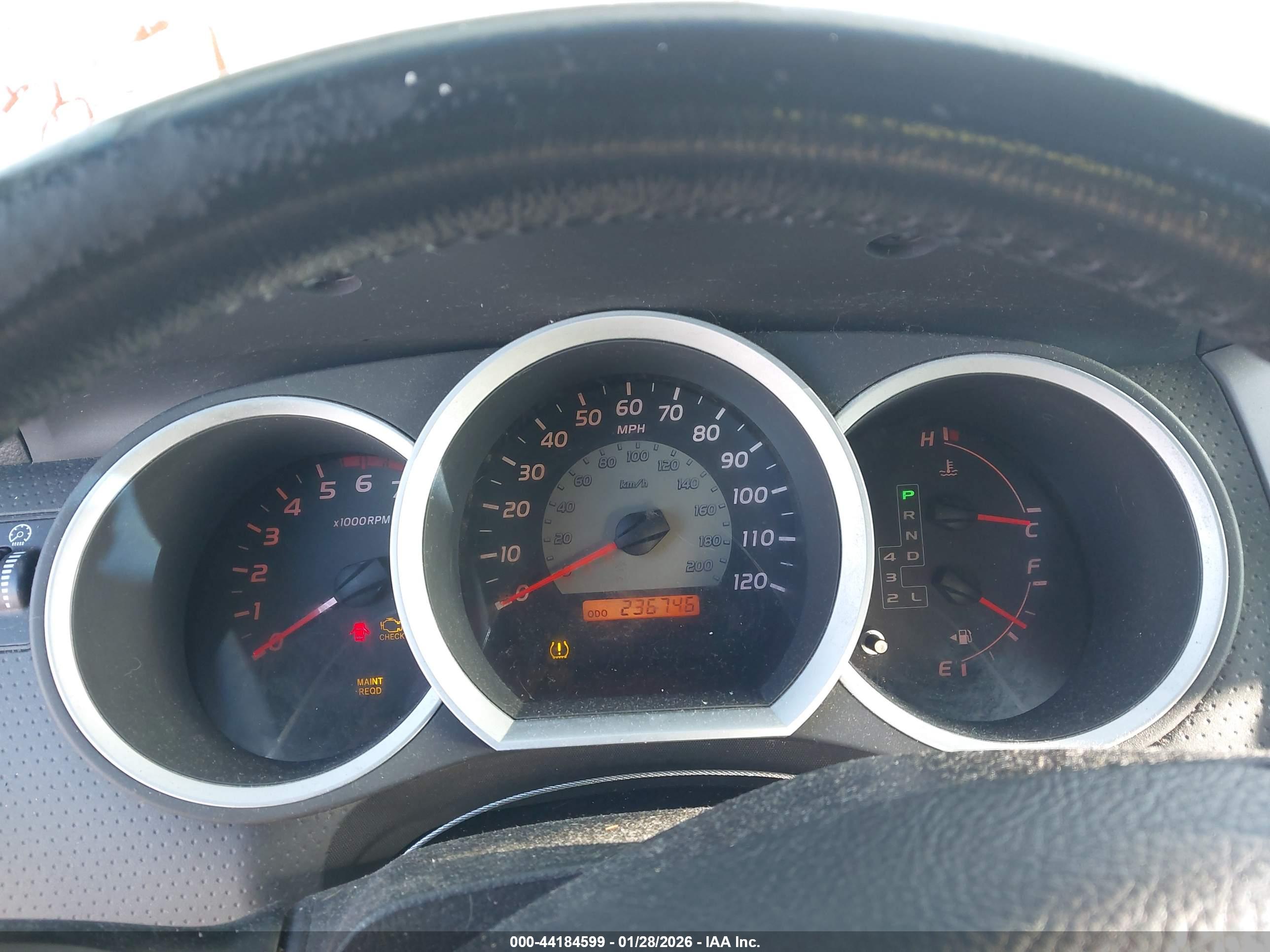 TOYOTA TACOMA image 7