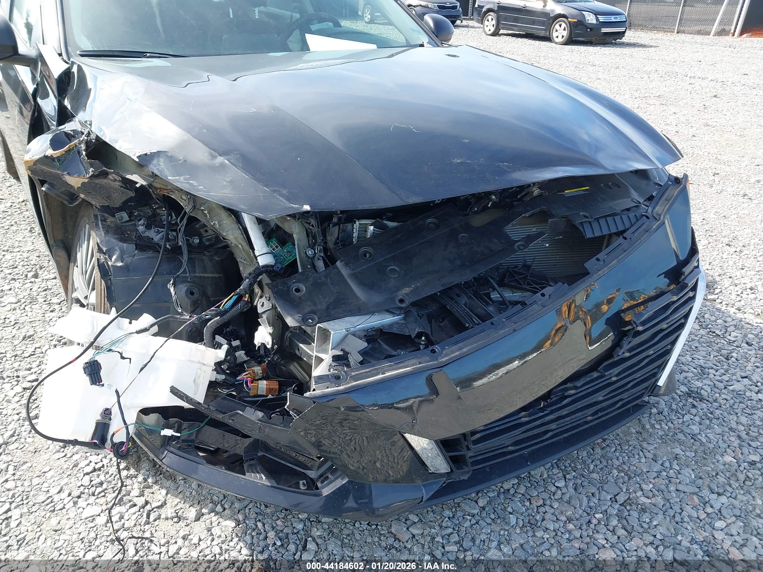 NISSAN ALTIMA image 6