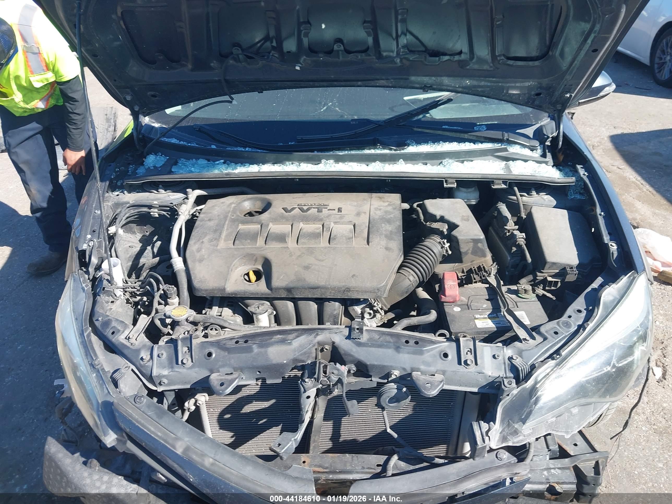 TOYOTA COROLLA image 10