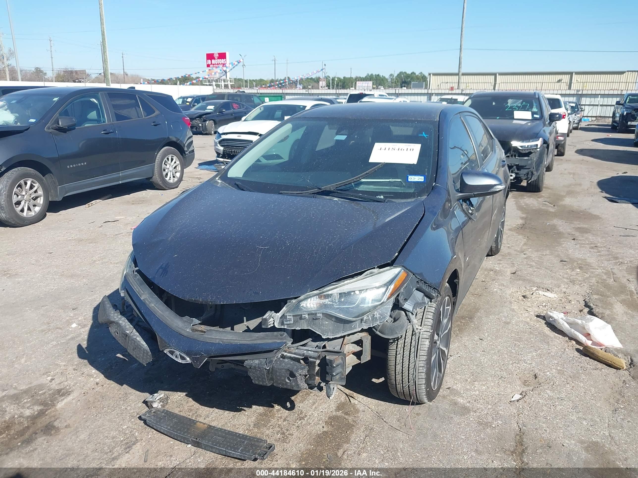 TOYOTA COROLLA image 6